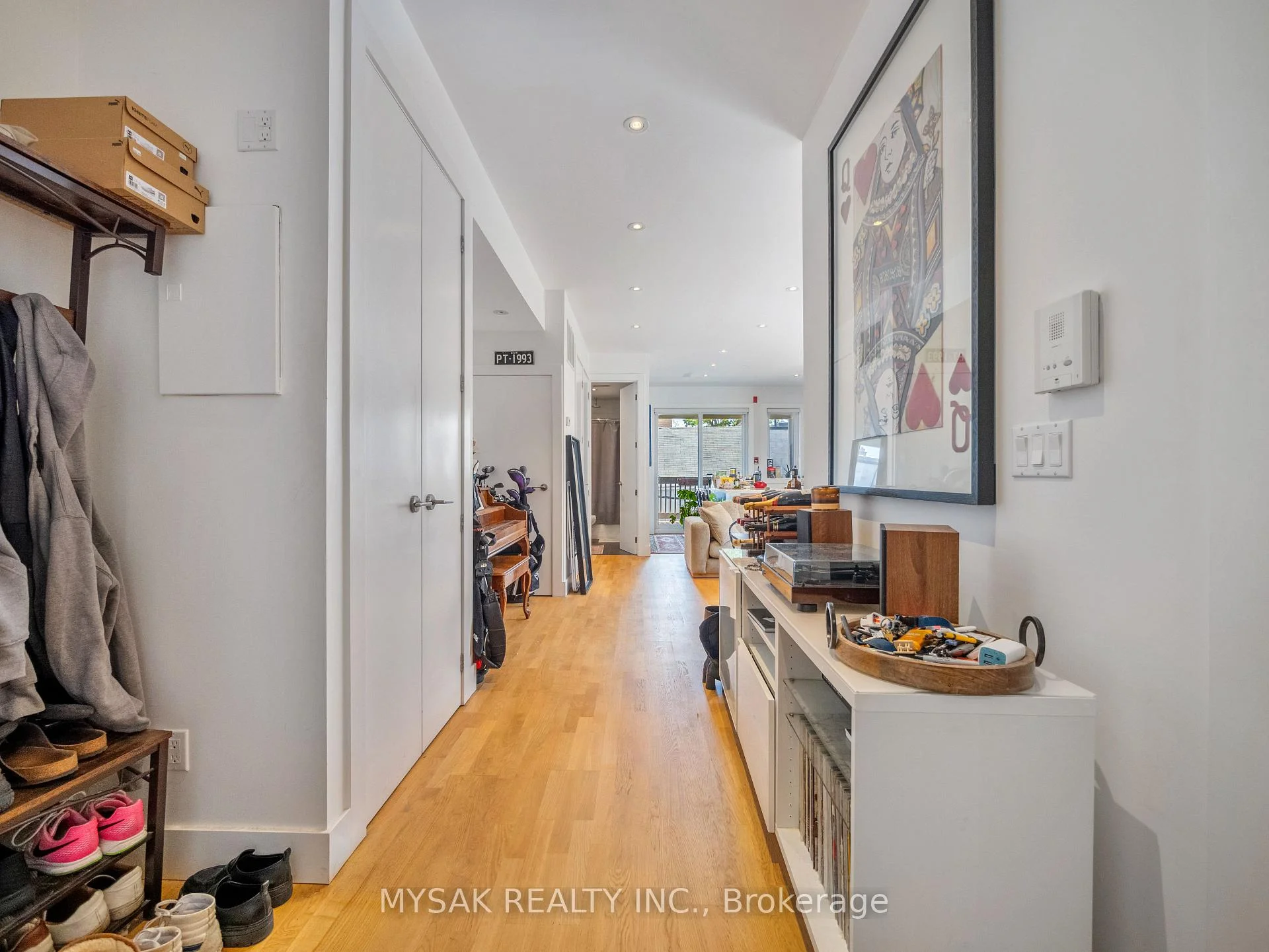 Photo 84 of 427 Crawford Street, Toronto, Palmerston-Little Italy — HOMEH