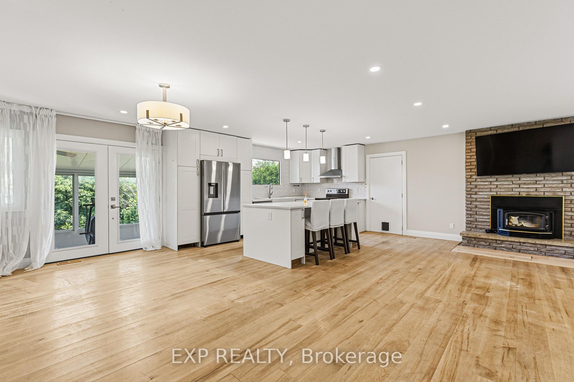 Photo 10 of 10 Queen Anne Crescent, Ottawa, Barrhaven East — HOMEH