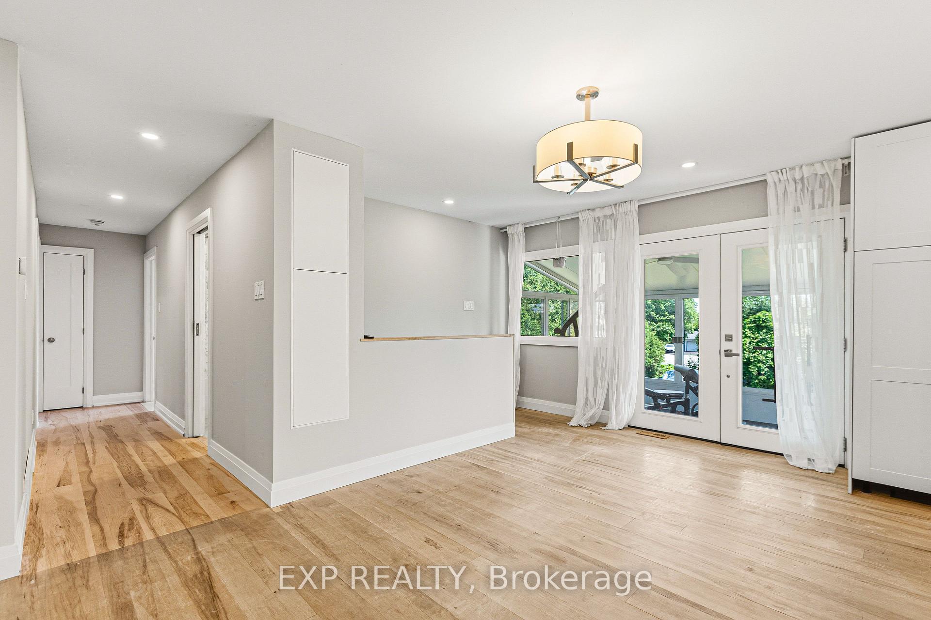Photo 17 of 10 Queen Anne Crescent, Ottawa, Barrhaven East — HOMEH