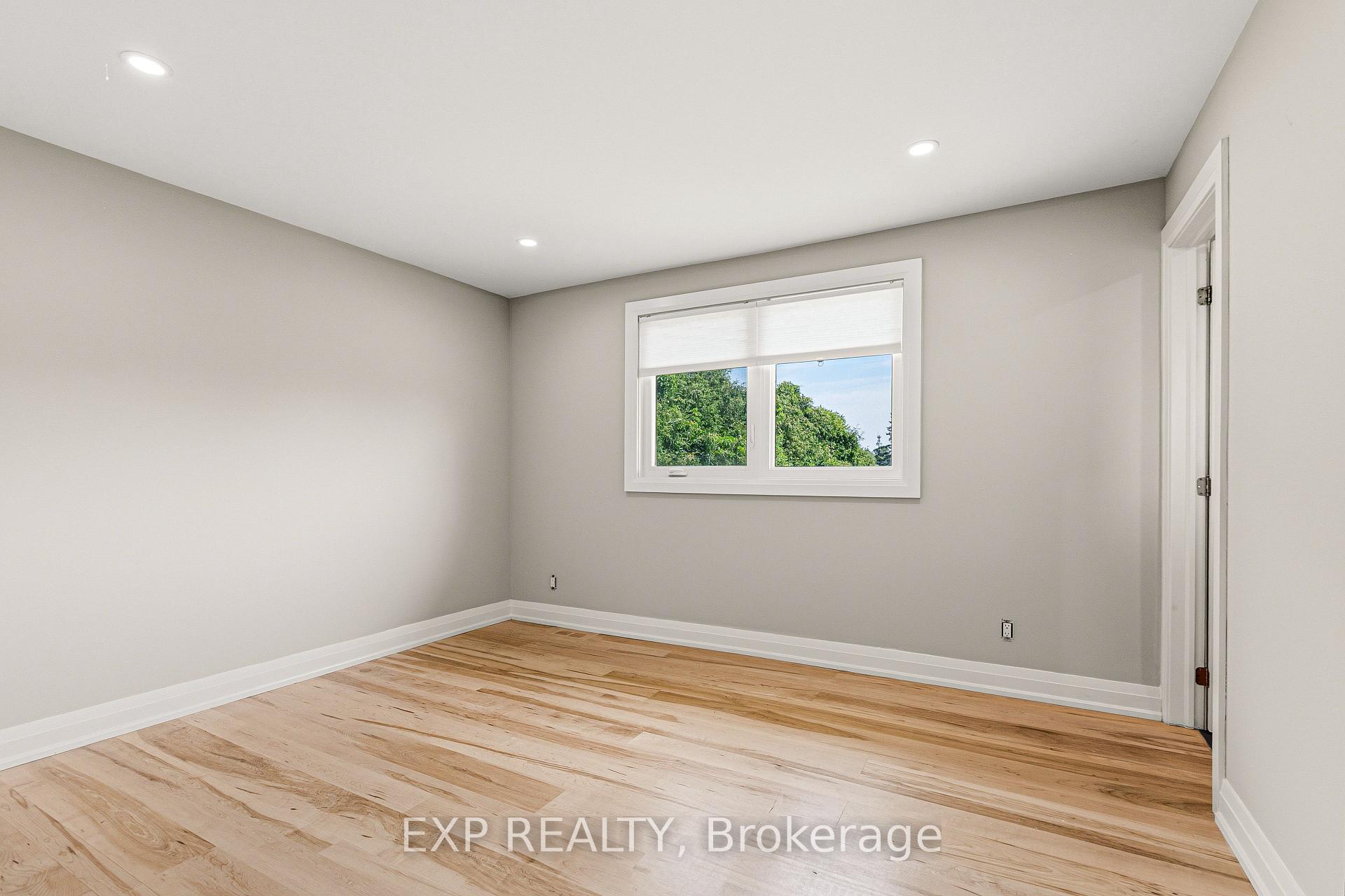 Photo 25 of 10 Queen Anne Crescent, Ottawa, Barrhaven East — HOMEH