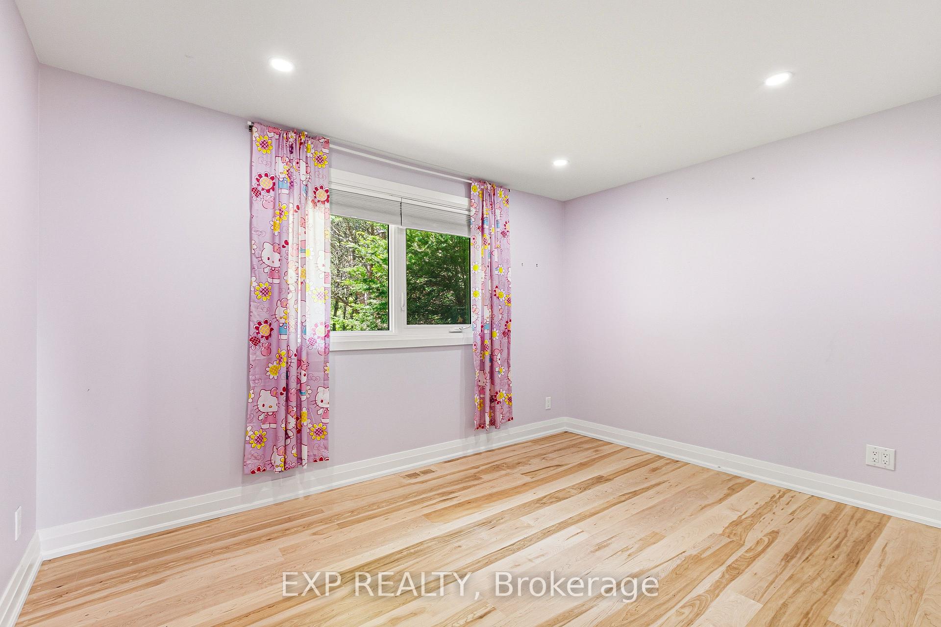 Photo 28 of 10 Queen Anne Crescent, Ottawa, Barrhaven East — HOMEH