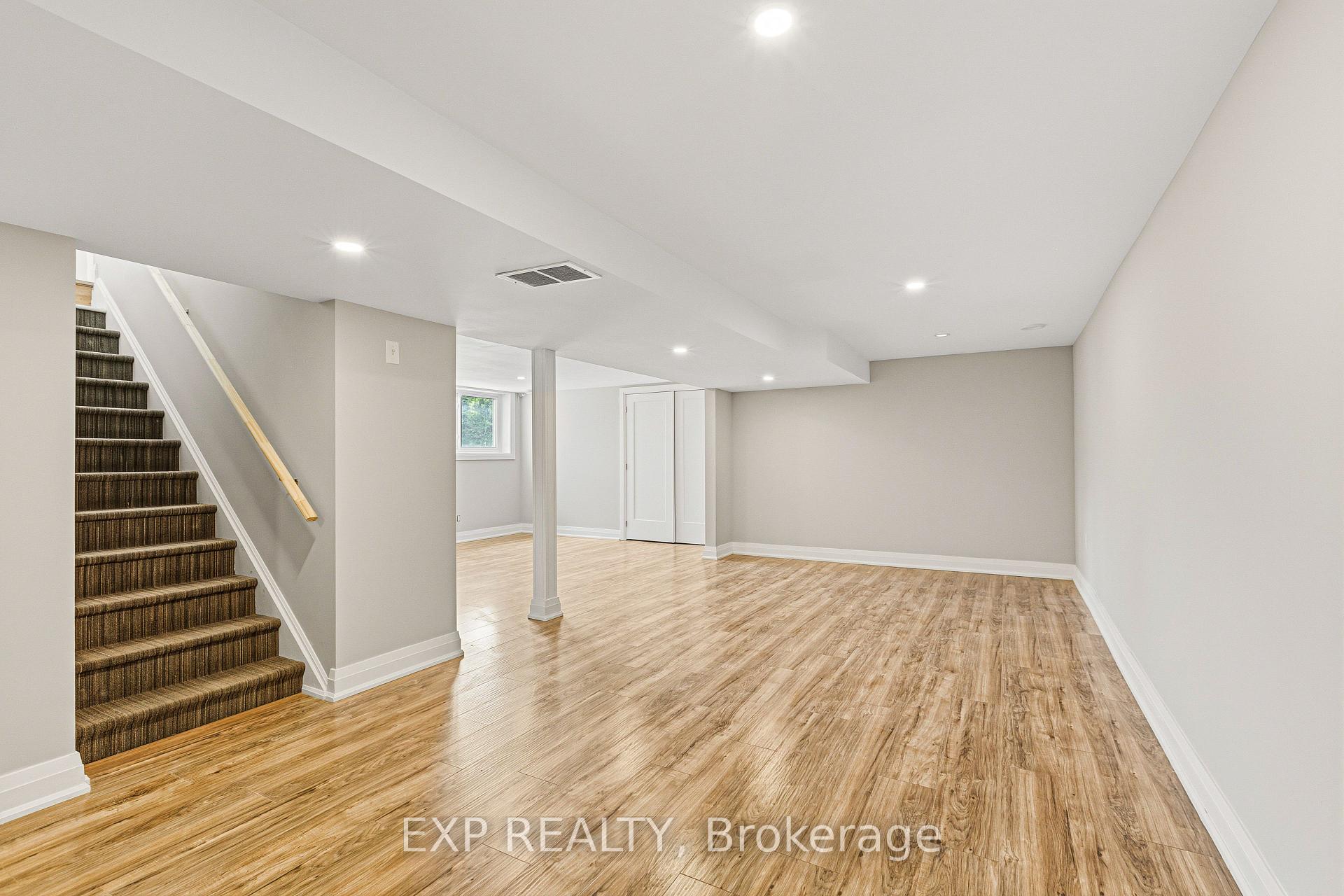 Photo 29 of 10 Queen Anne Crescent, Ottawa, Barrhaven East — HOMEH