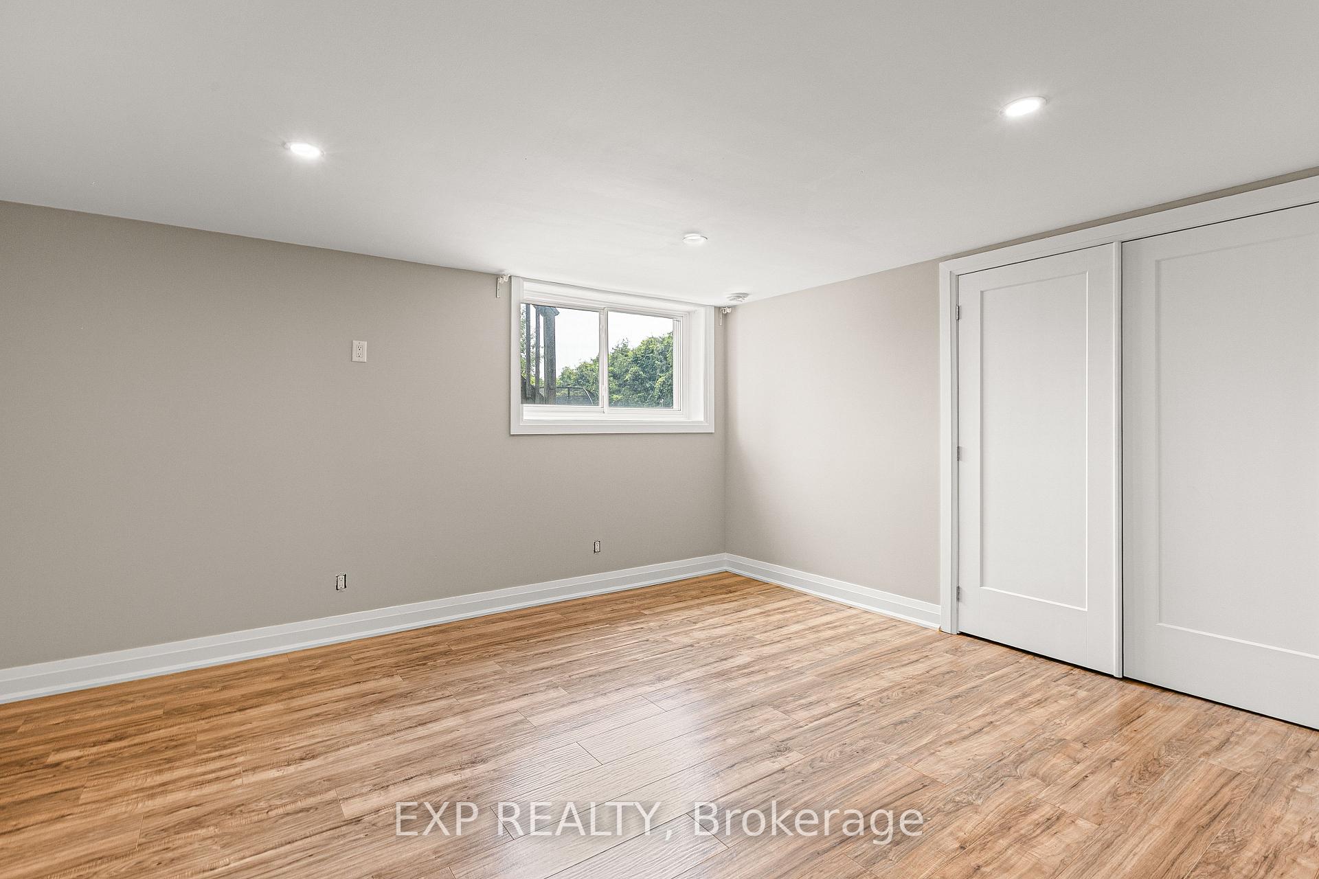 Photo 31 of 10 Queen Anne Crescent, Ottawa, Barrhaven East — HOMEH
