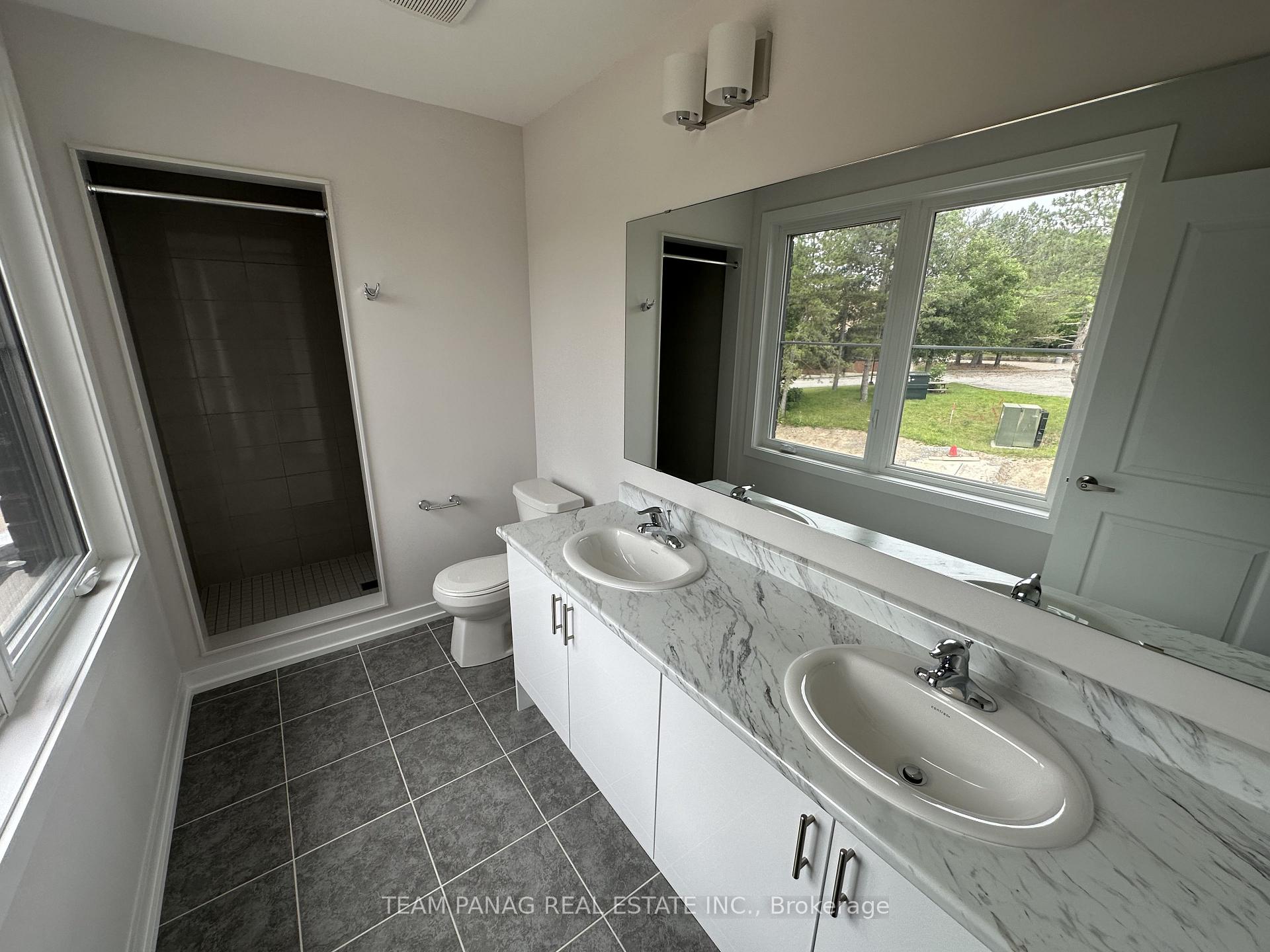 Photo 12 of 28 Trailside Drive, Haldimand — HOMEH