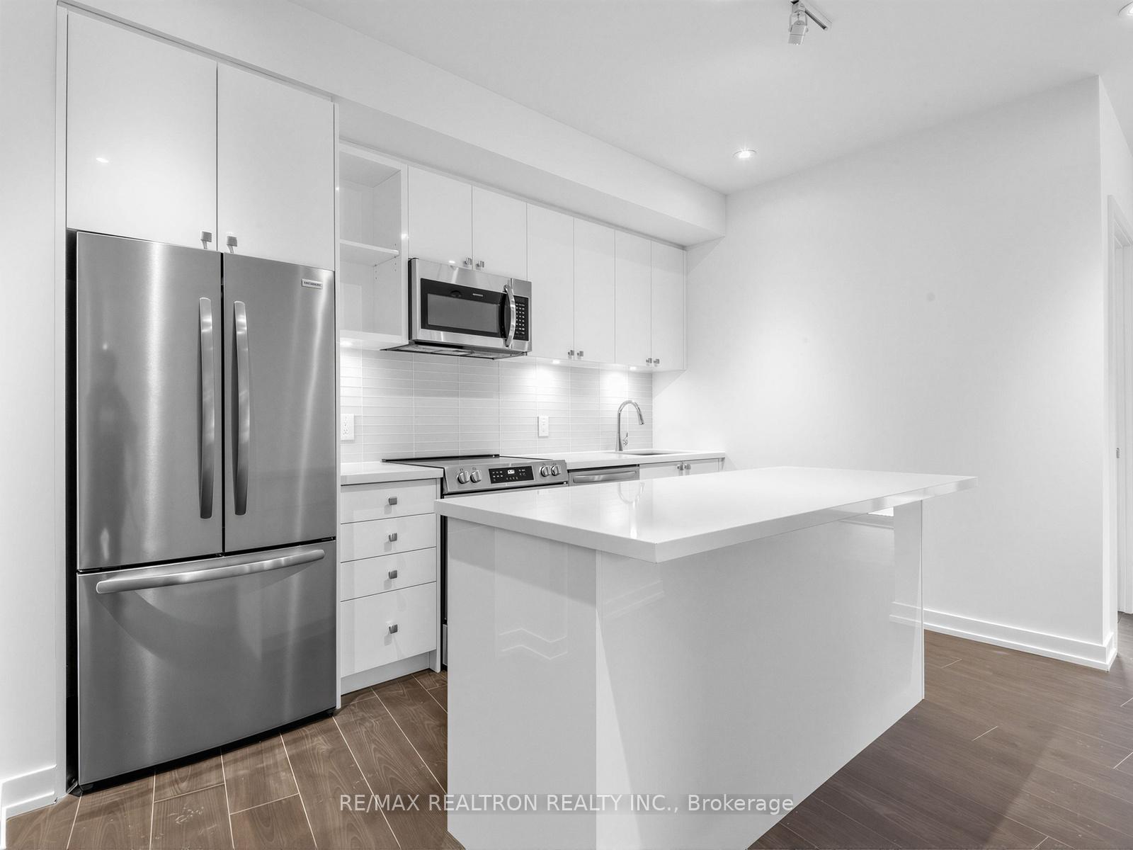 Photo 13 of Unit 101, 333 Sunseeker Avenue, Innisfil, Rural Innisfil — HOMEH