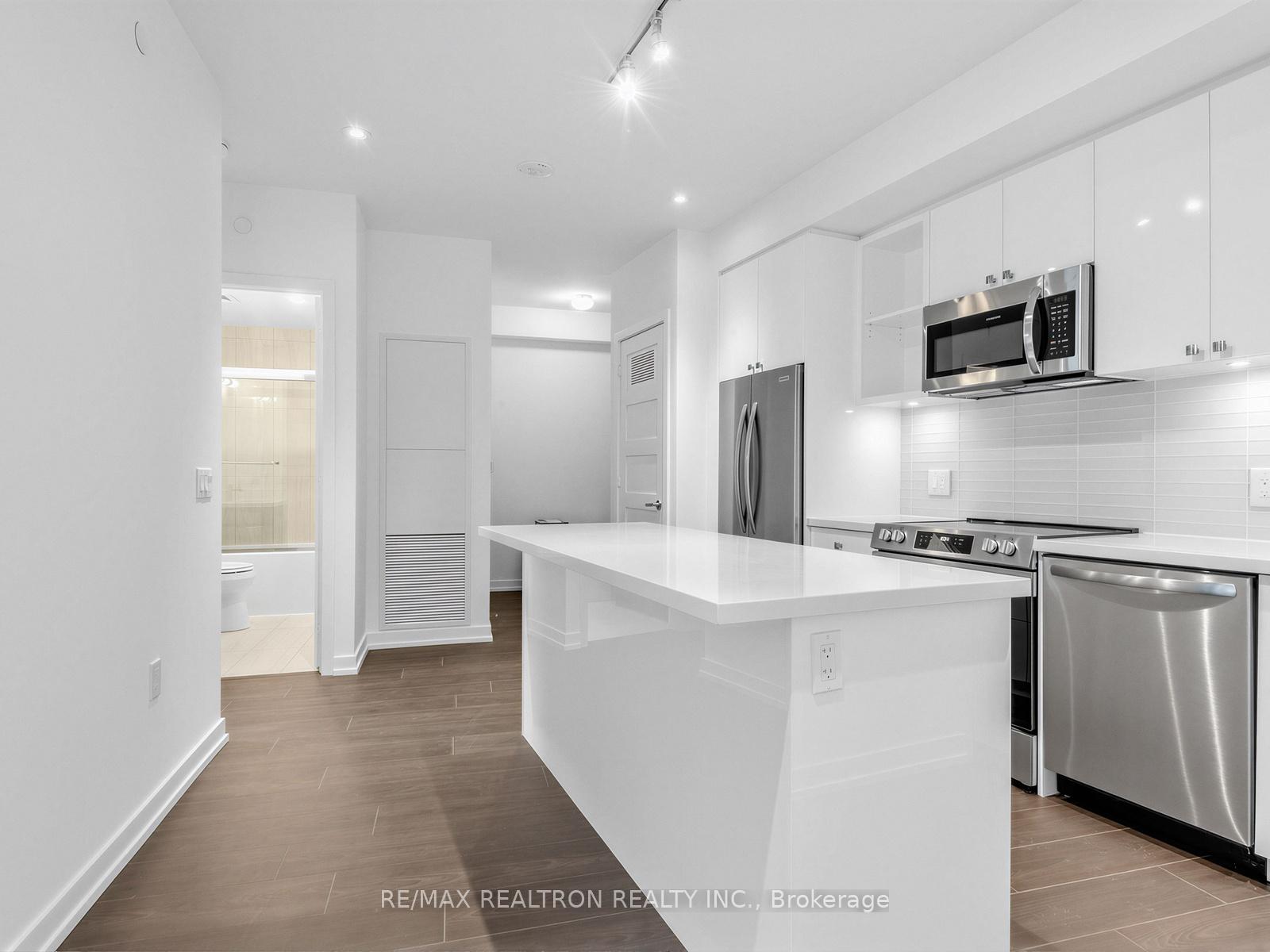 Photo 22 of Unit 101, 333 Sunseeker Avenue, Innisfil, Rural Innisfil — HOMEH