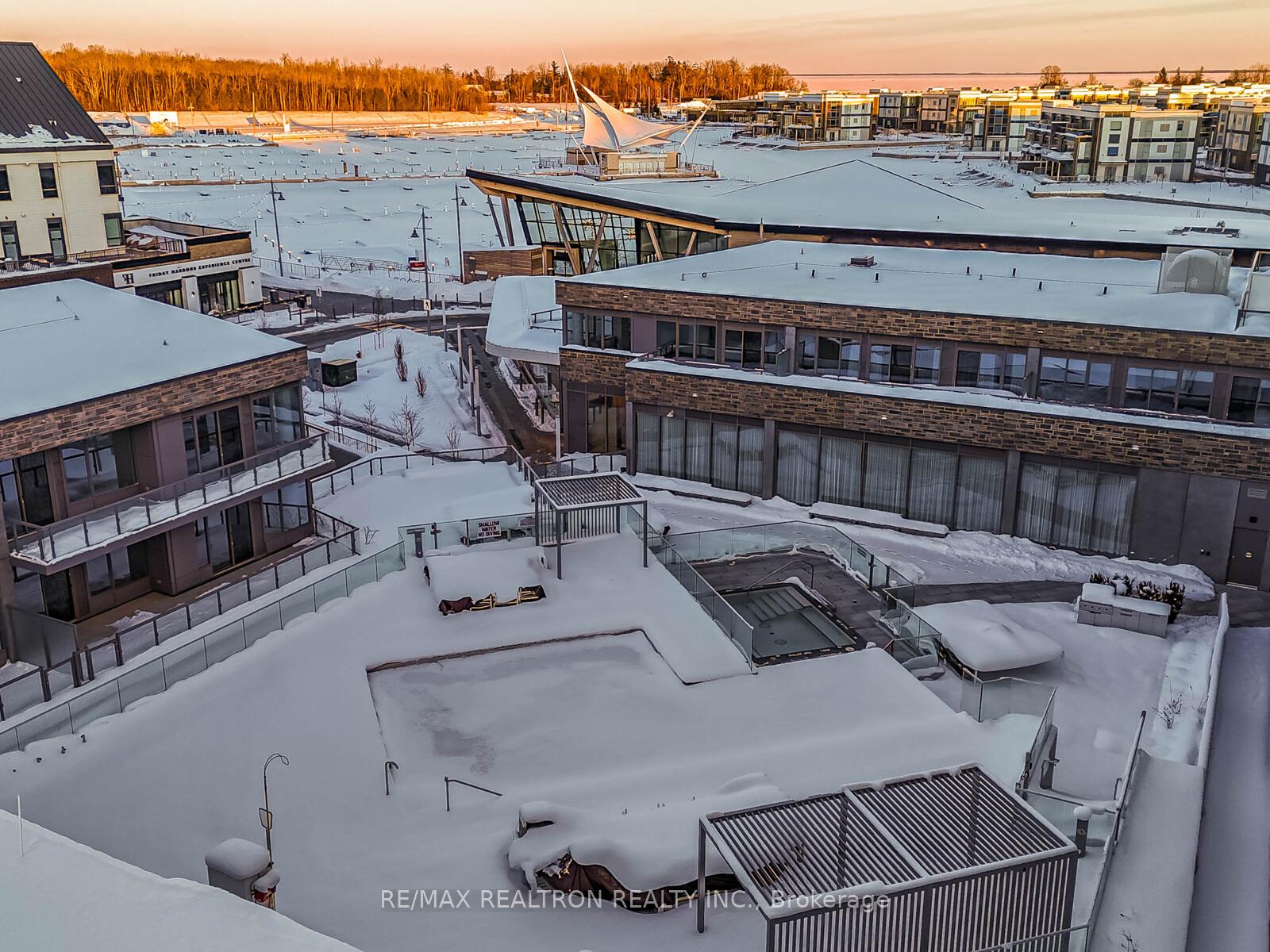 Photo 34 of Unit 101, 333 Sunseeker Avenue, Innisfil, Rural Innisfil — HOMEH