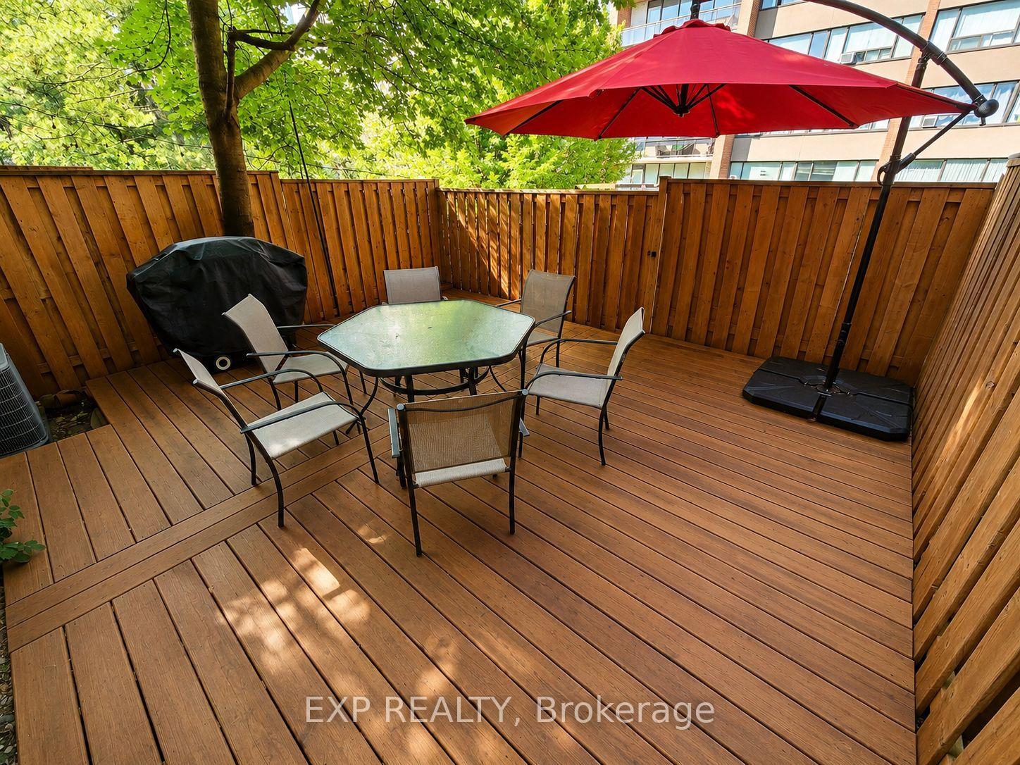 Photo 5 of Unit #12, 12 Permfield Path, Etobicoke, Etobicoke West Mall — HOMEH