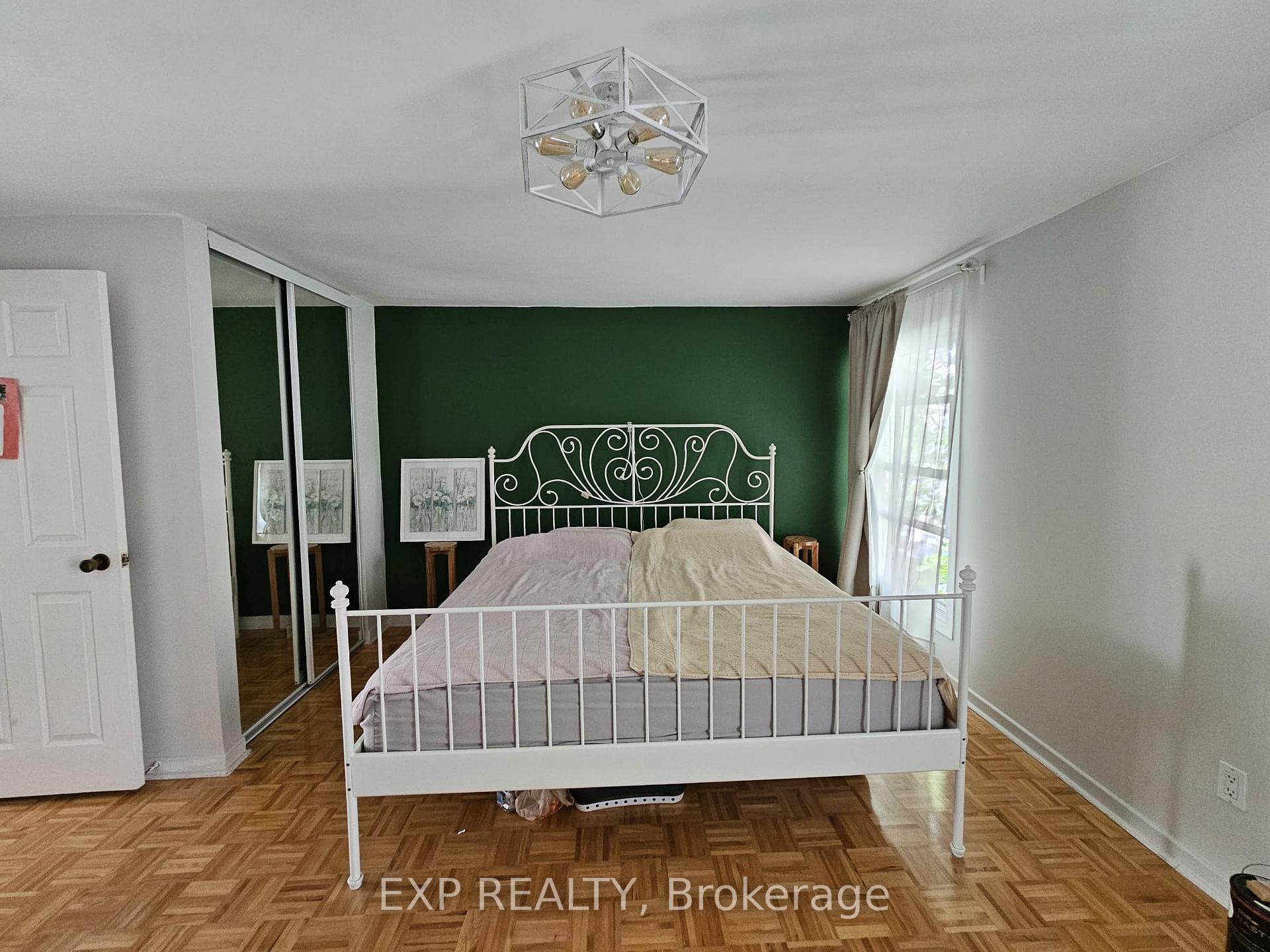 Photo 16 of Unit #12, 12 Permfield Path, Etobicoke, Etobicoke West Mall — HOMEH