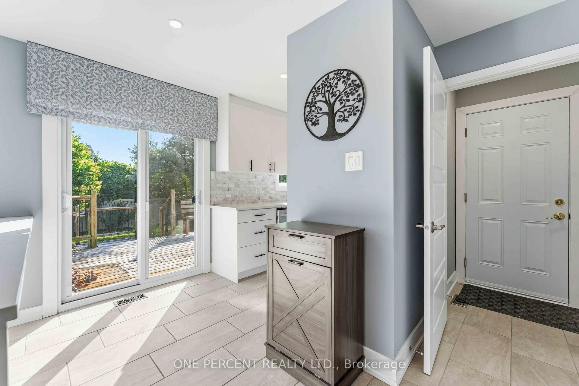 Photo 12 of 19 Amy Street, Ottawa, Stittsville (Central) — HOMEH