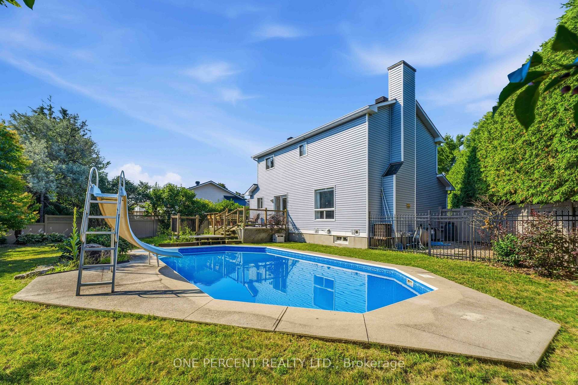 Photo 33 of 19 Amy Street, Ottawa, Stittsville (Central) — HOMEH
