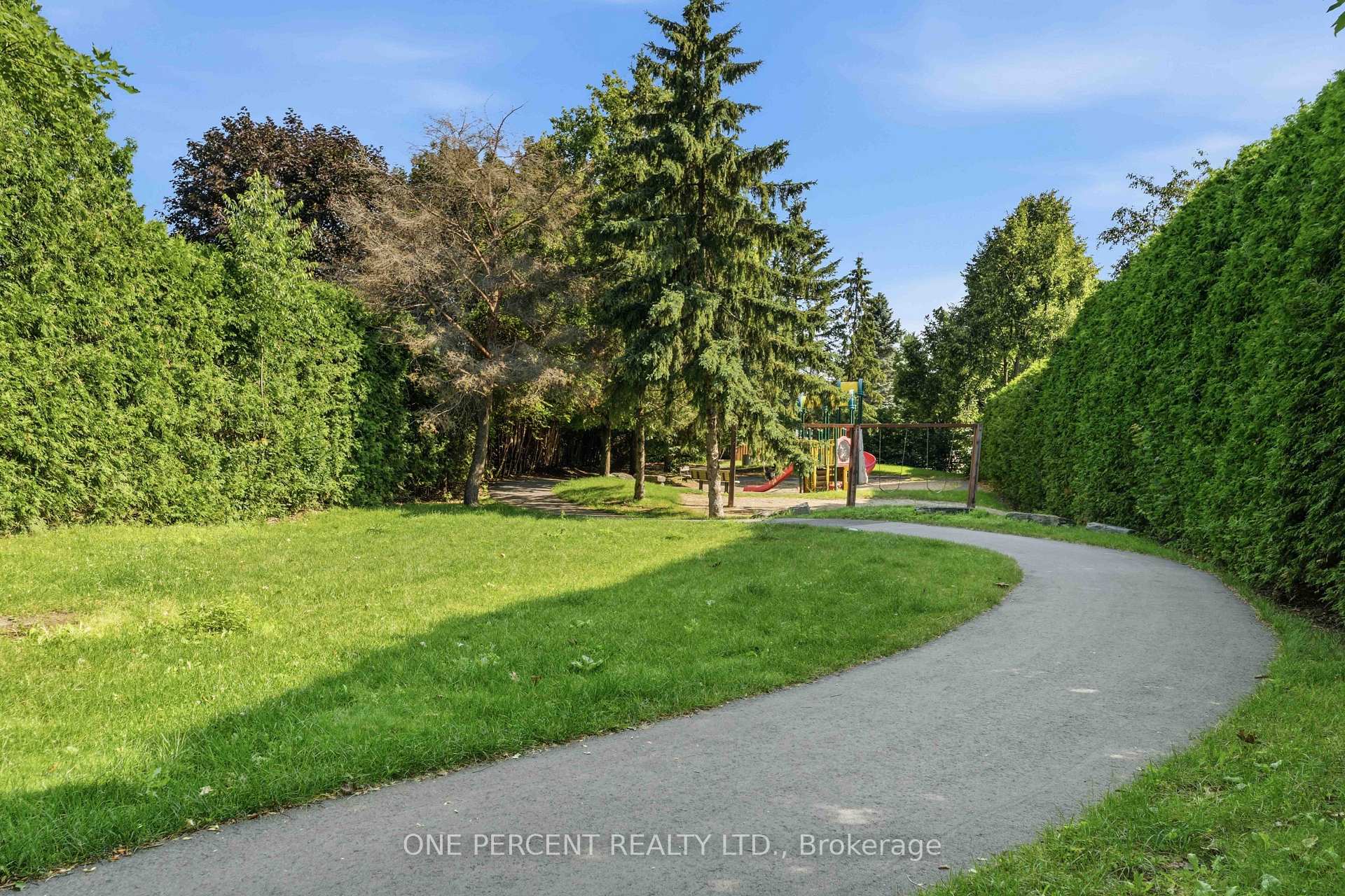 Photo 39 of 19 Amy Street, Ottawa, Stittsville (Central) — HOMEH