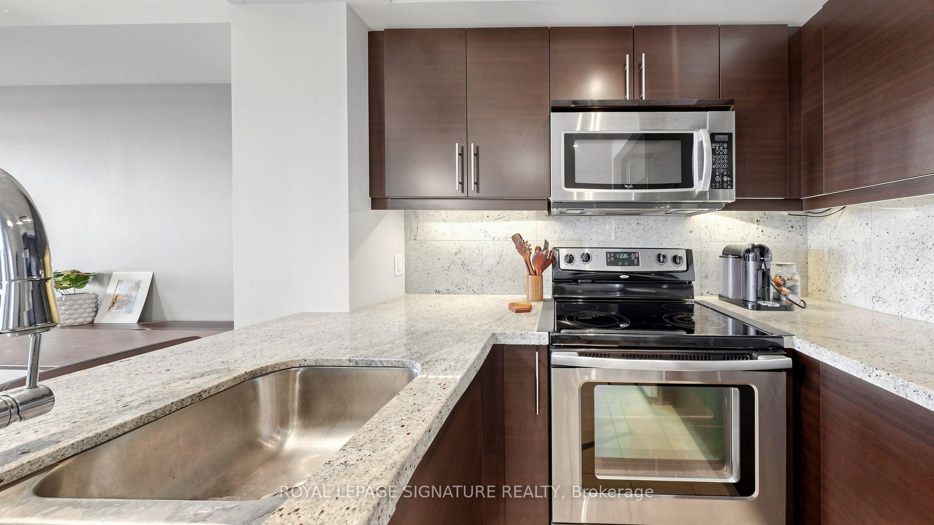 Photo 18 of Unit 507, 676 Sheppard Avenue E, North York, Bayview Village — HOMEH