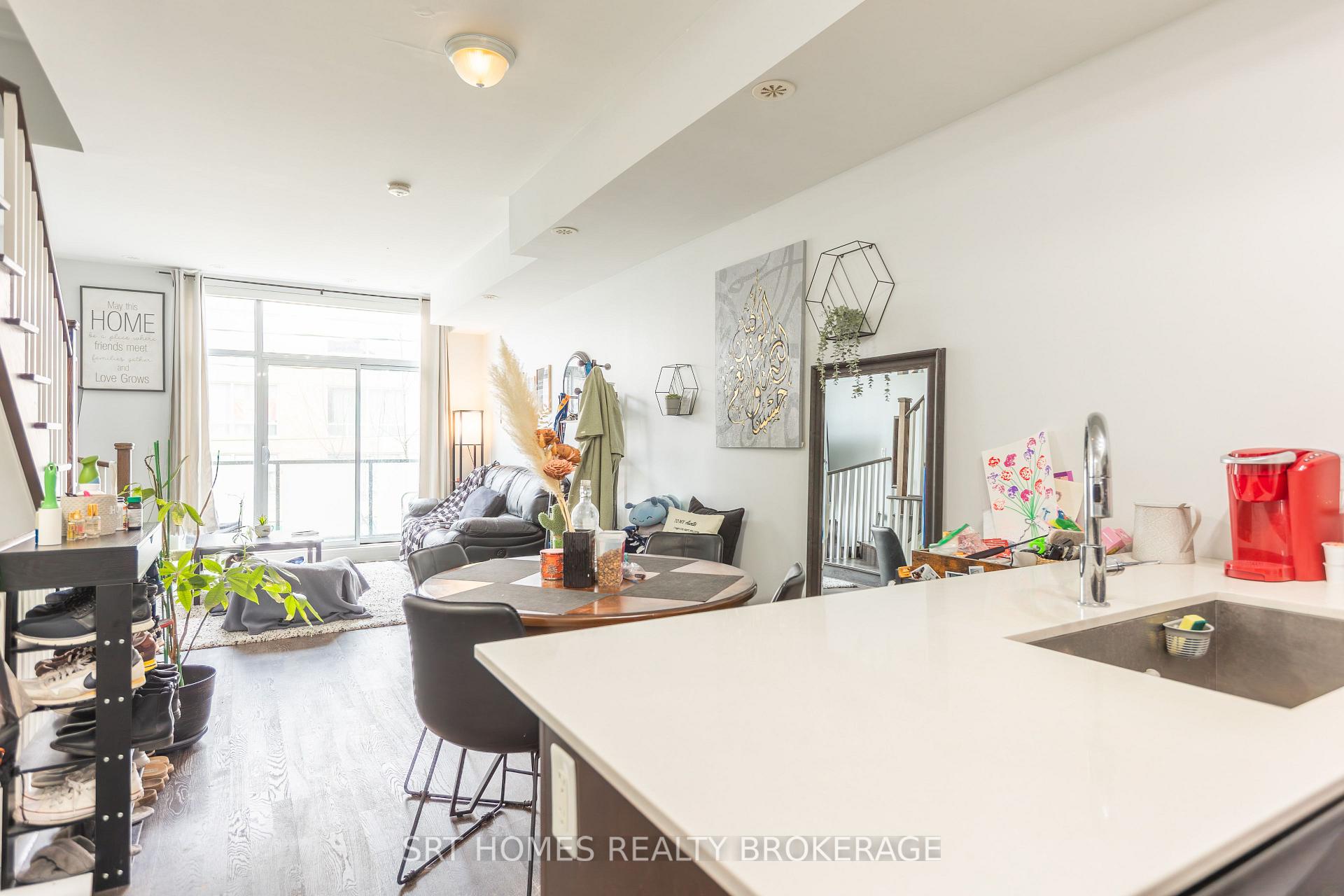 Photo 7 of Unit 3, 1321 Gerrard Street E, Toronto, Greenwood-Coxwell — HOMEH