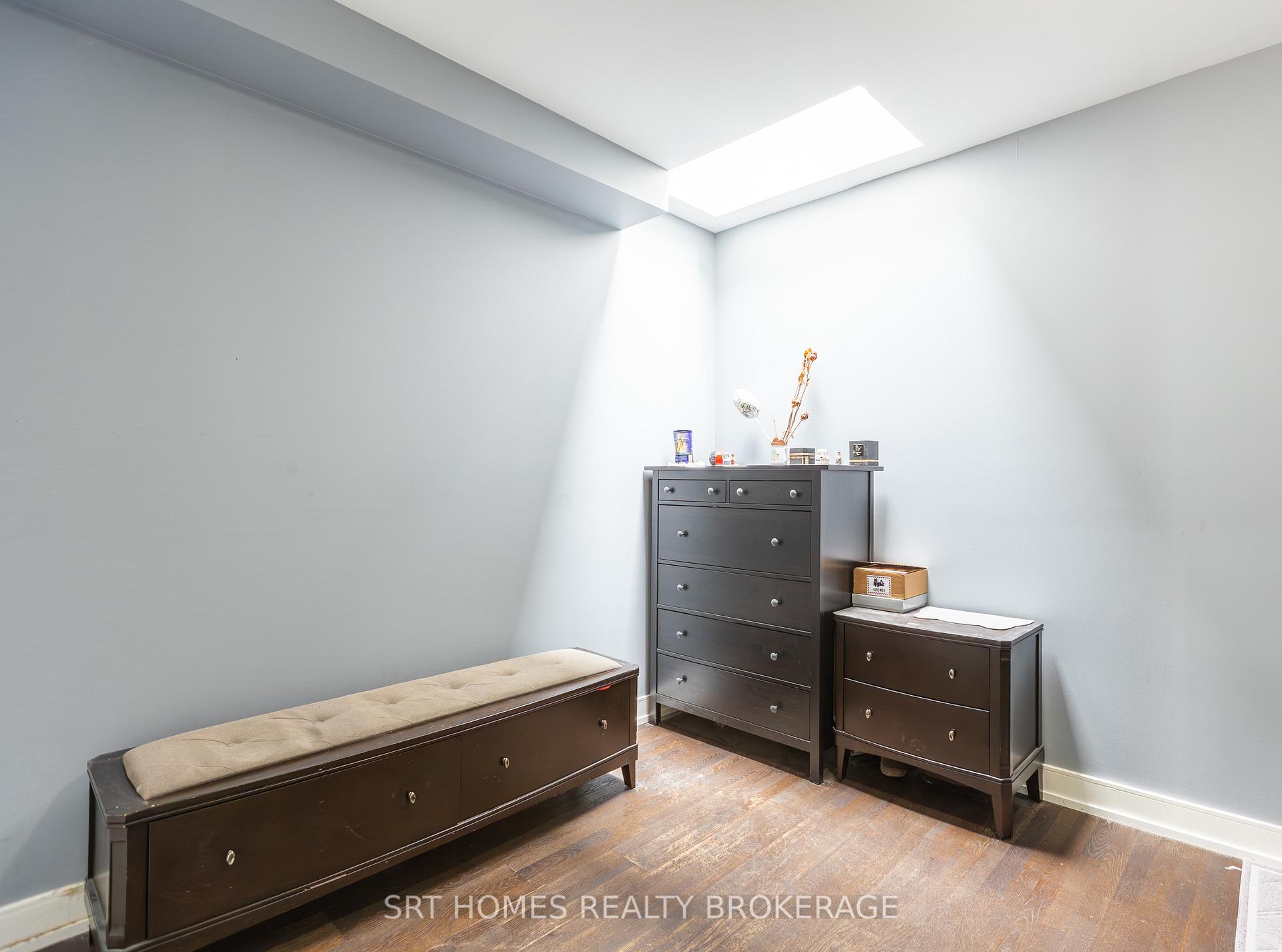 Photo 18 of Unit 3, 1321 Gerrard Street E, Toronto, Greenwood-Coxwell — HOMEH