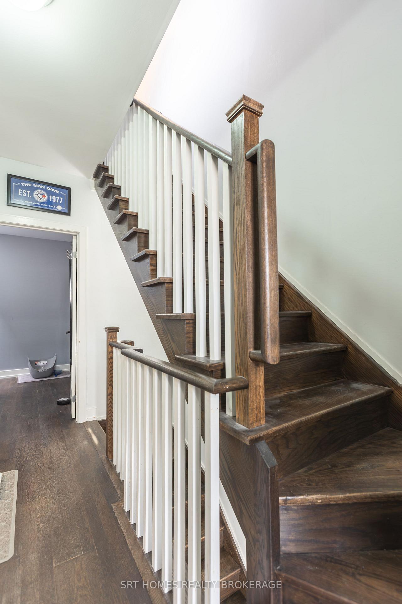Photo 25 of Unit 3, 1321 Gerrard Street E, Toronto, Greenwood-Coxwell — HOMEH