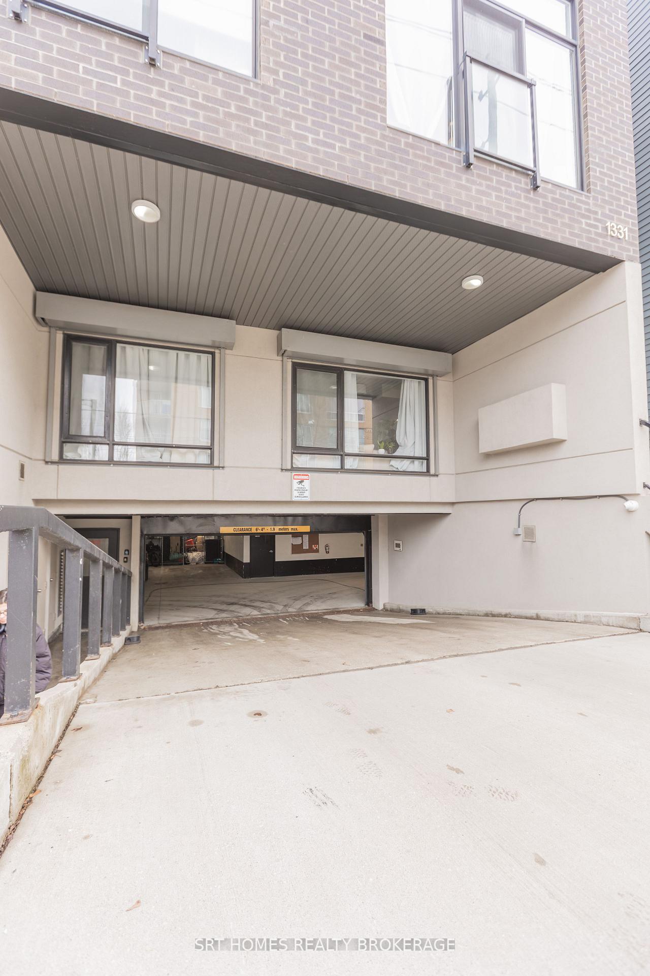 Photo 40 of Unit 3, 1321 Gerrard Street E, Toronto, Greenwood-Coxwell — HOMEH
