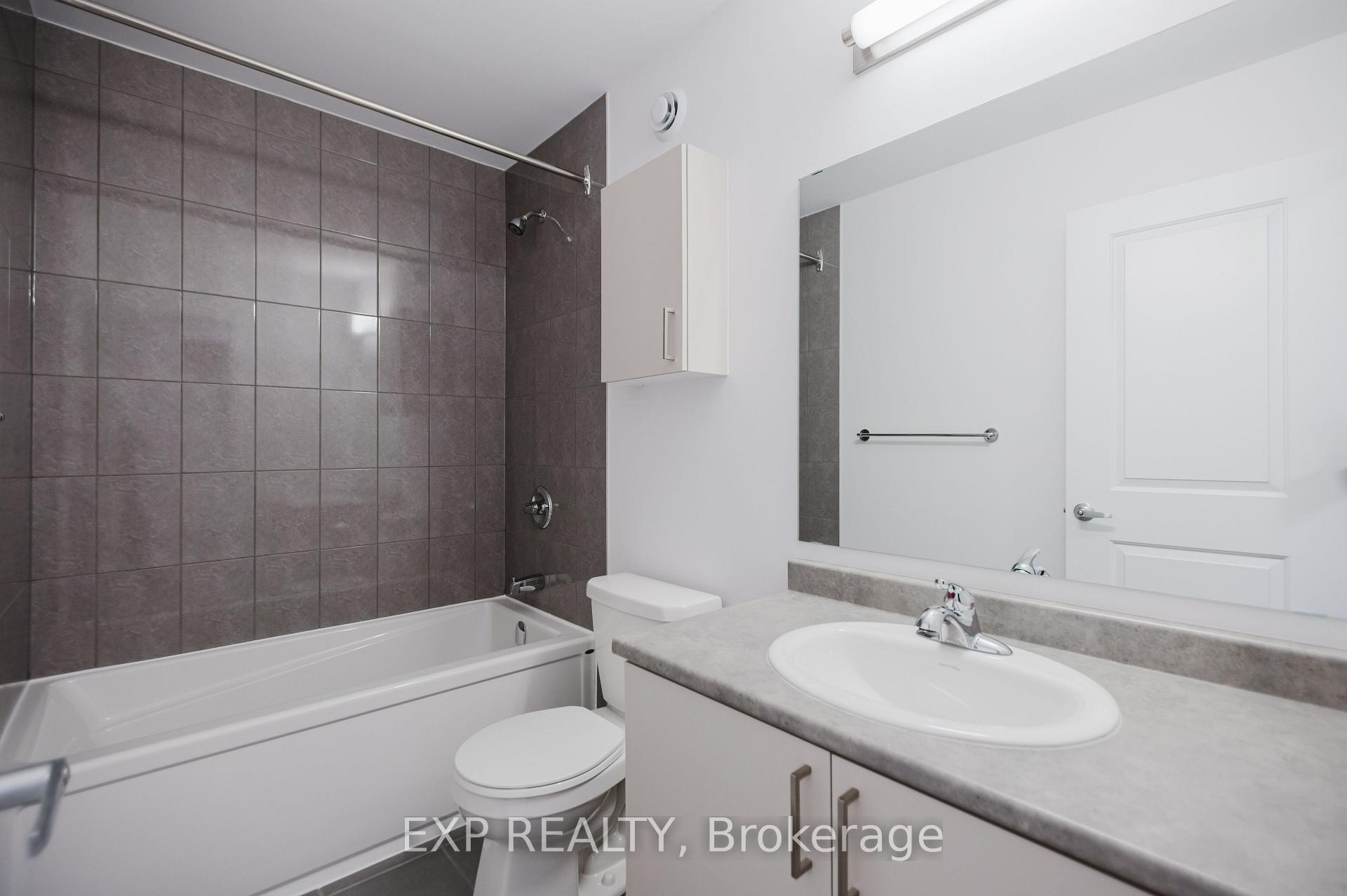 Photo 21 of 605 Silhouette Private, Ottawa, Barrhaven - Cedargrove/Fraserdale — HOMEH