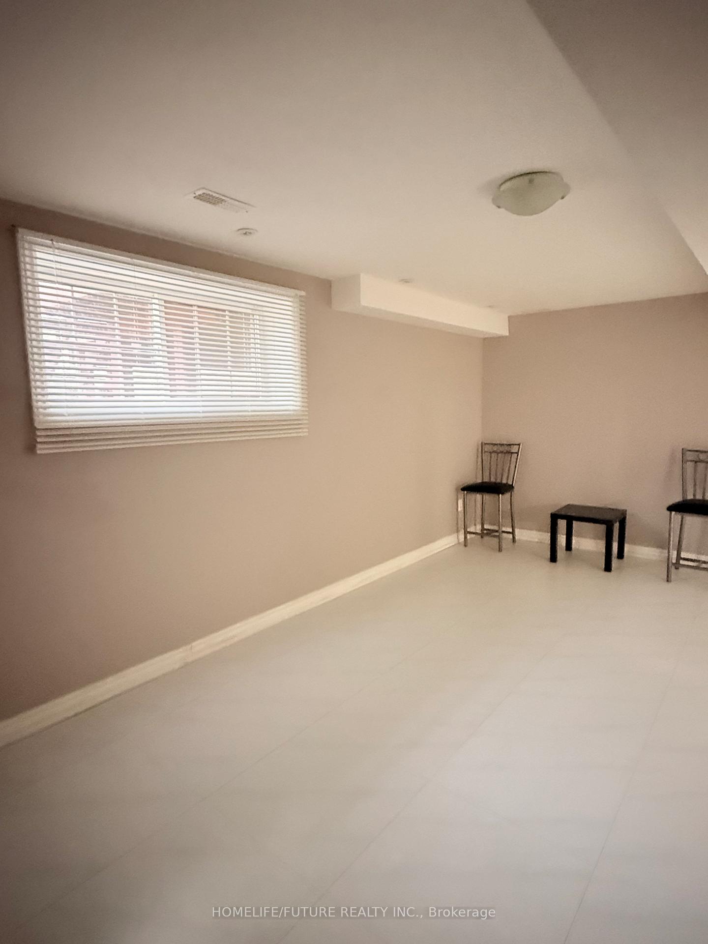 Photo 5 of Unit Bsmt, 4 Meandering Trail, Scarborough, Rouge — HOMEH