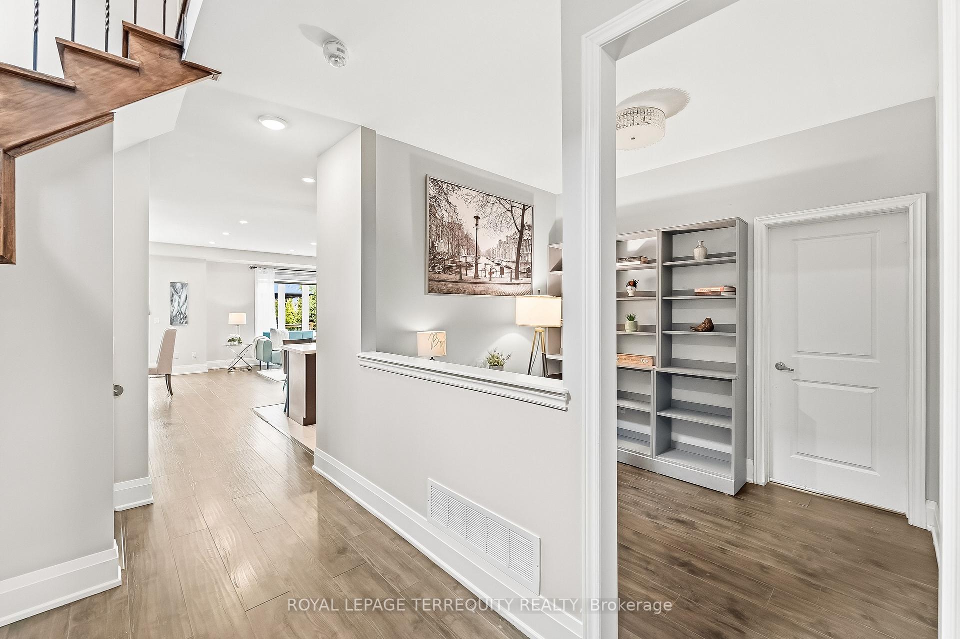 Photo 7 of 144 Underwood Drive, Whitby, Brooklin — HOMEH