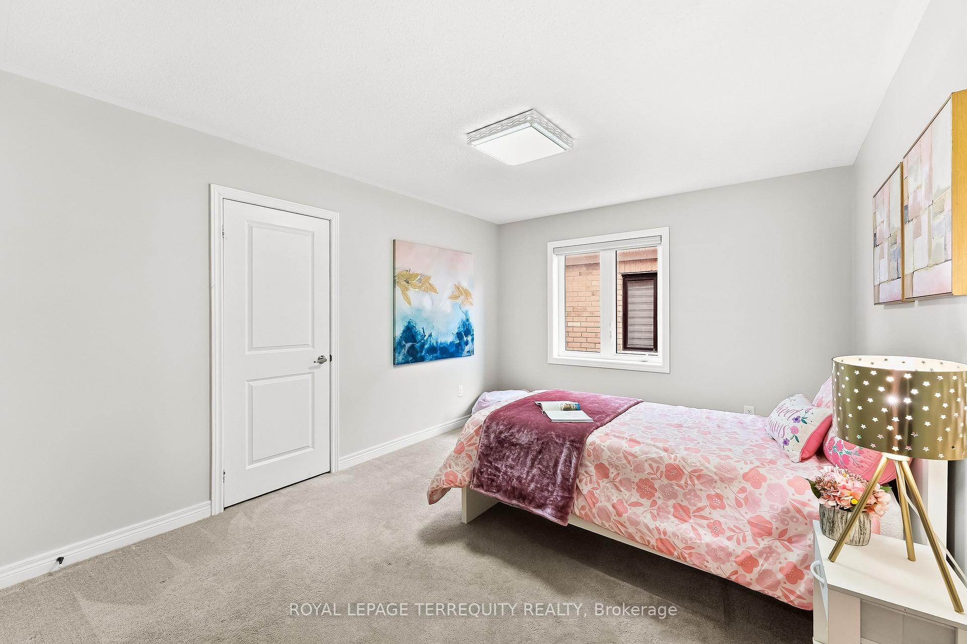 Photo 27 of 144 Underwood Drive, Whitby, Brooklin — HOMEH