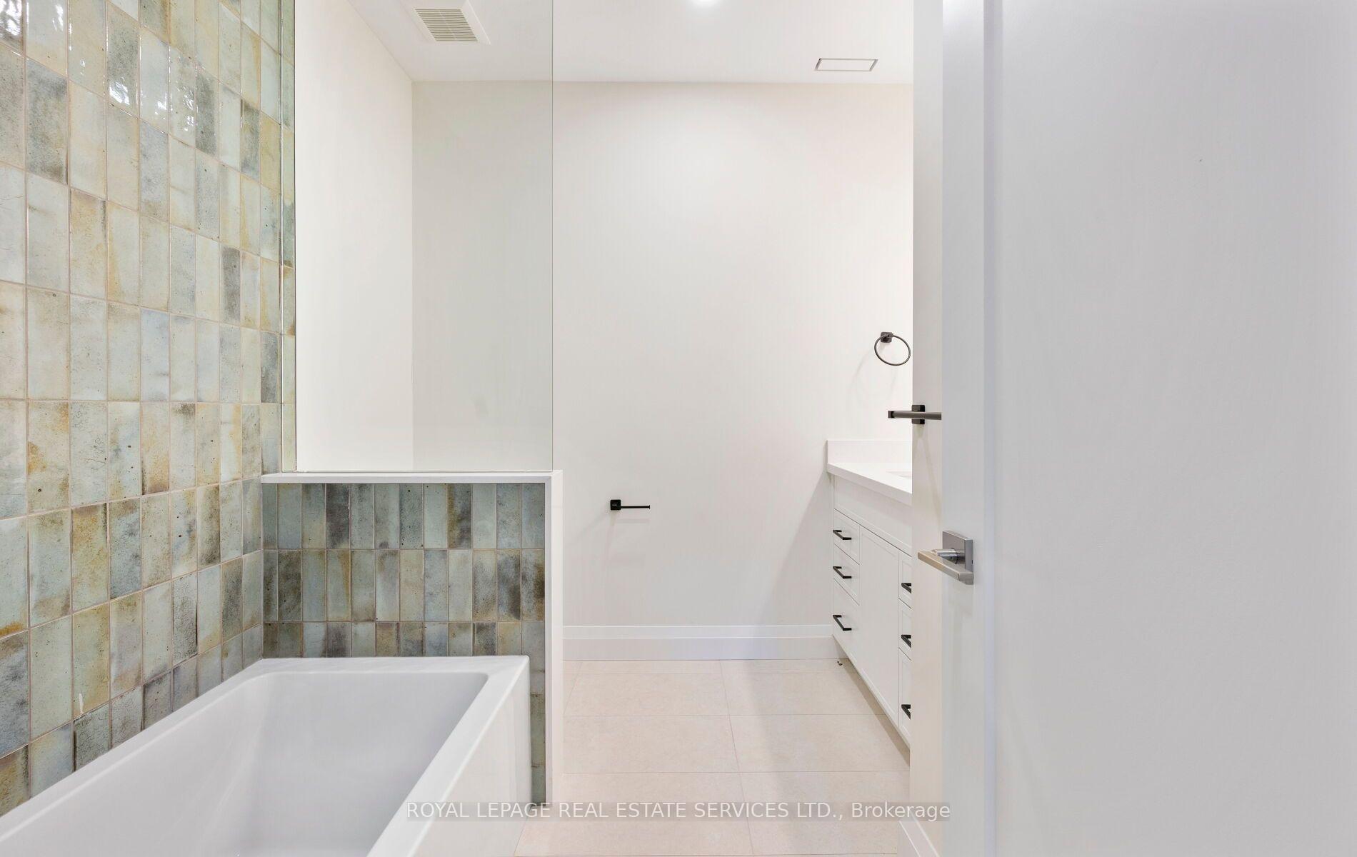Photo 26 of 509 Christie Street, Toronto, Wychwood — HOMEH