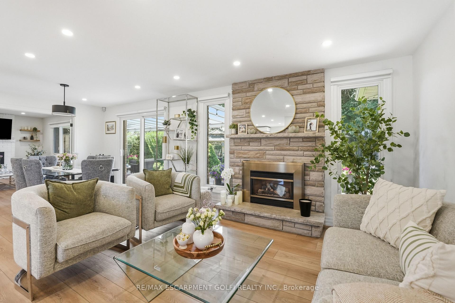Photo 5 of 12 Cheval Drive, Grimsby, Grimsby Beach — HOMEH