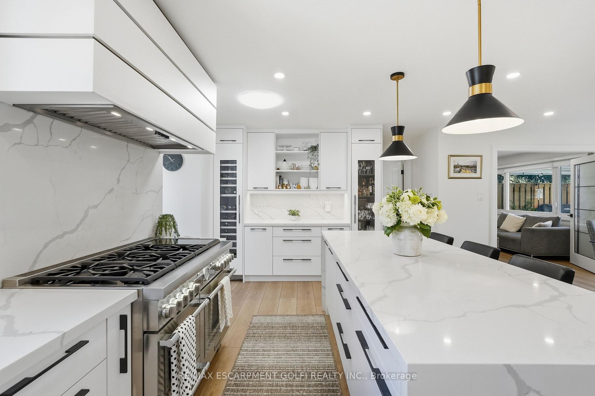 Photo 11 of 12 Cheval Drive, Grimsby, Grimsby Beach — HOMEH