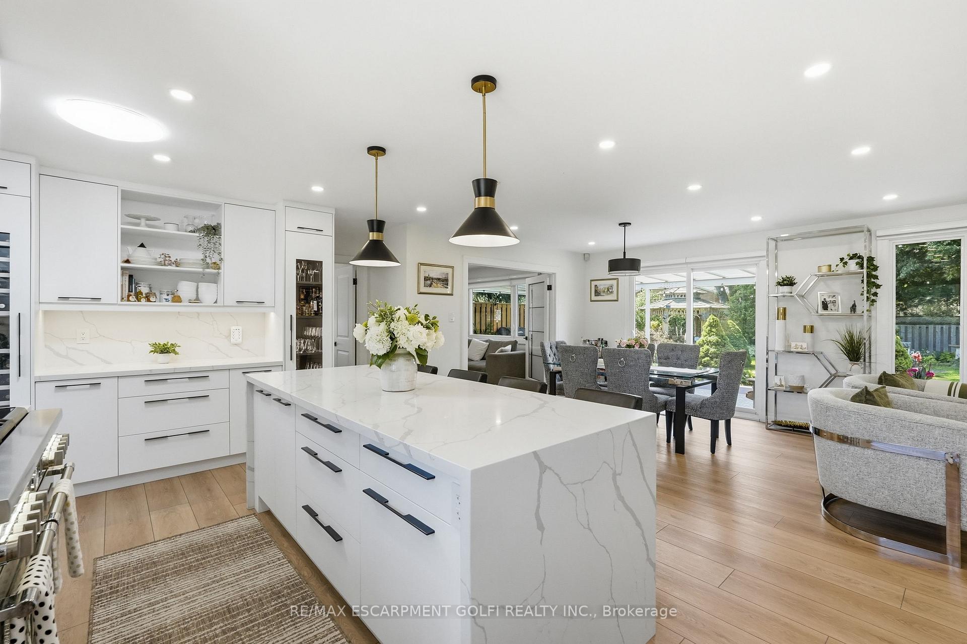 Photo 12 of 12 Cheval Drive, Grimsby, Grimsby Beach — HOMEH