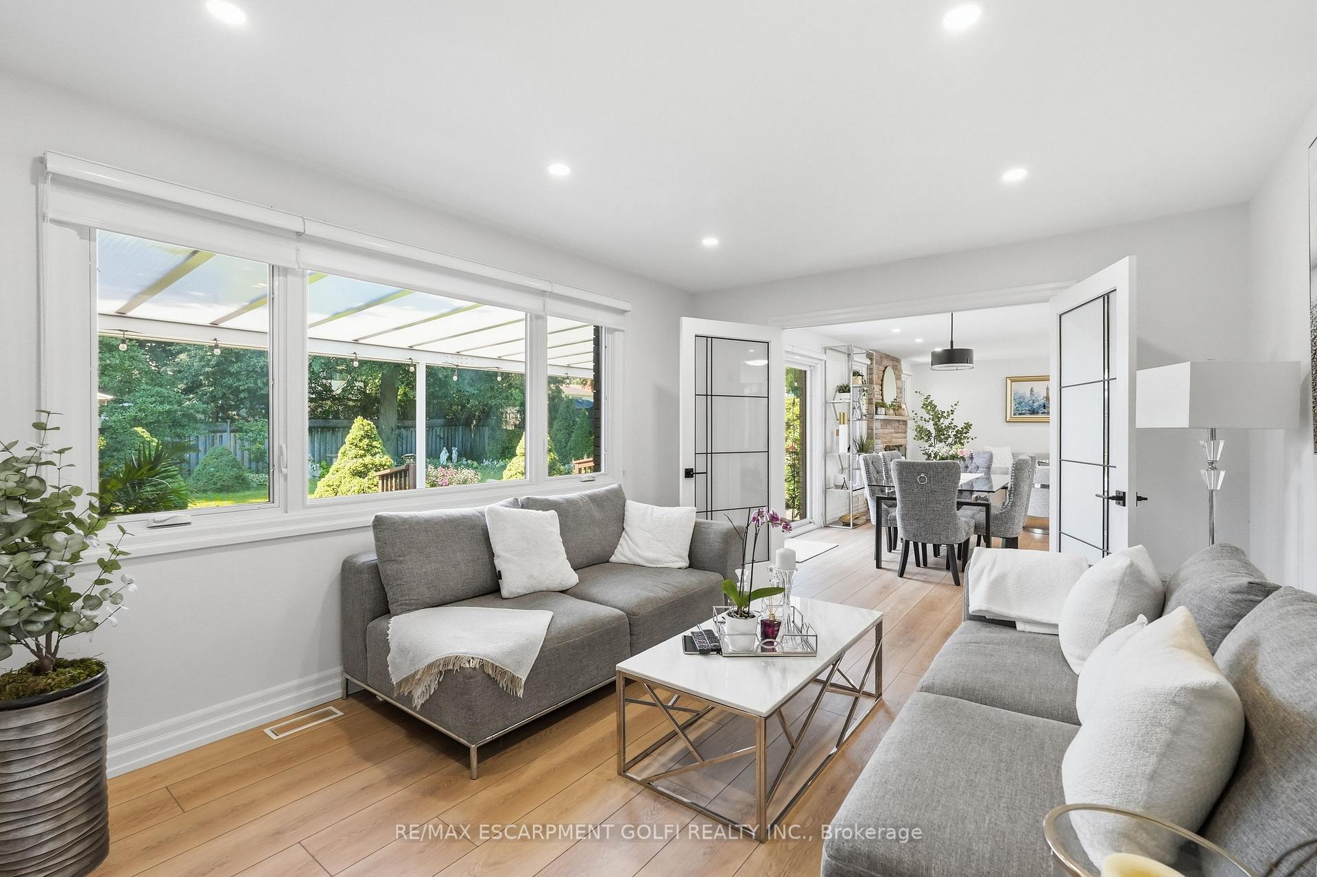 Photo 16 of 12 Cheval Drive, Grimsby, Grimsby Beach — HOMEH