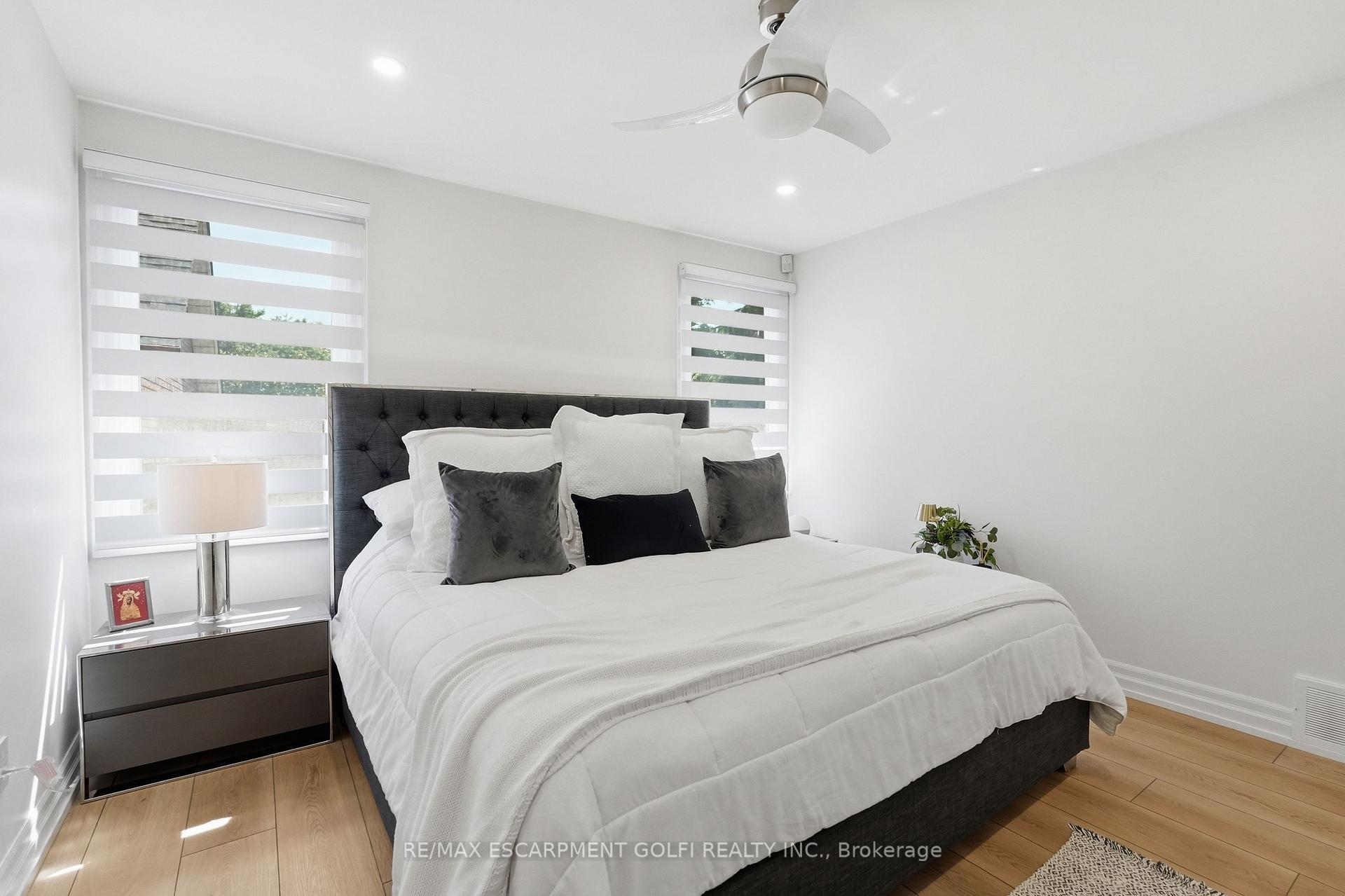 Photo 18 of 12 Cheval Drive, Grimsby, Grimsby Beach — HOMEH