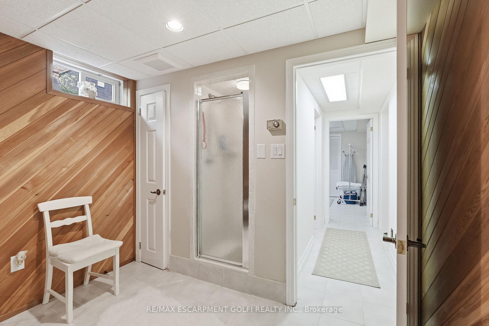 Photo 39 of 12 Cheval Drive, Grimsby, Grimsby Beach — HOMEH