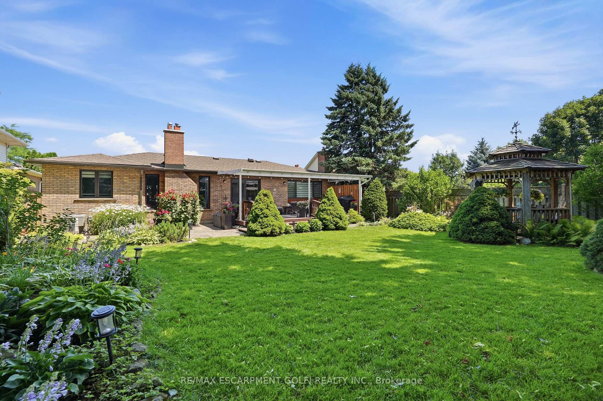 Photo 44 of 12 Cheval Drive, Grimsby, Grimsby Beach — HOMEH