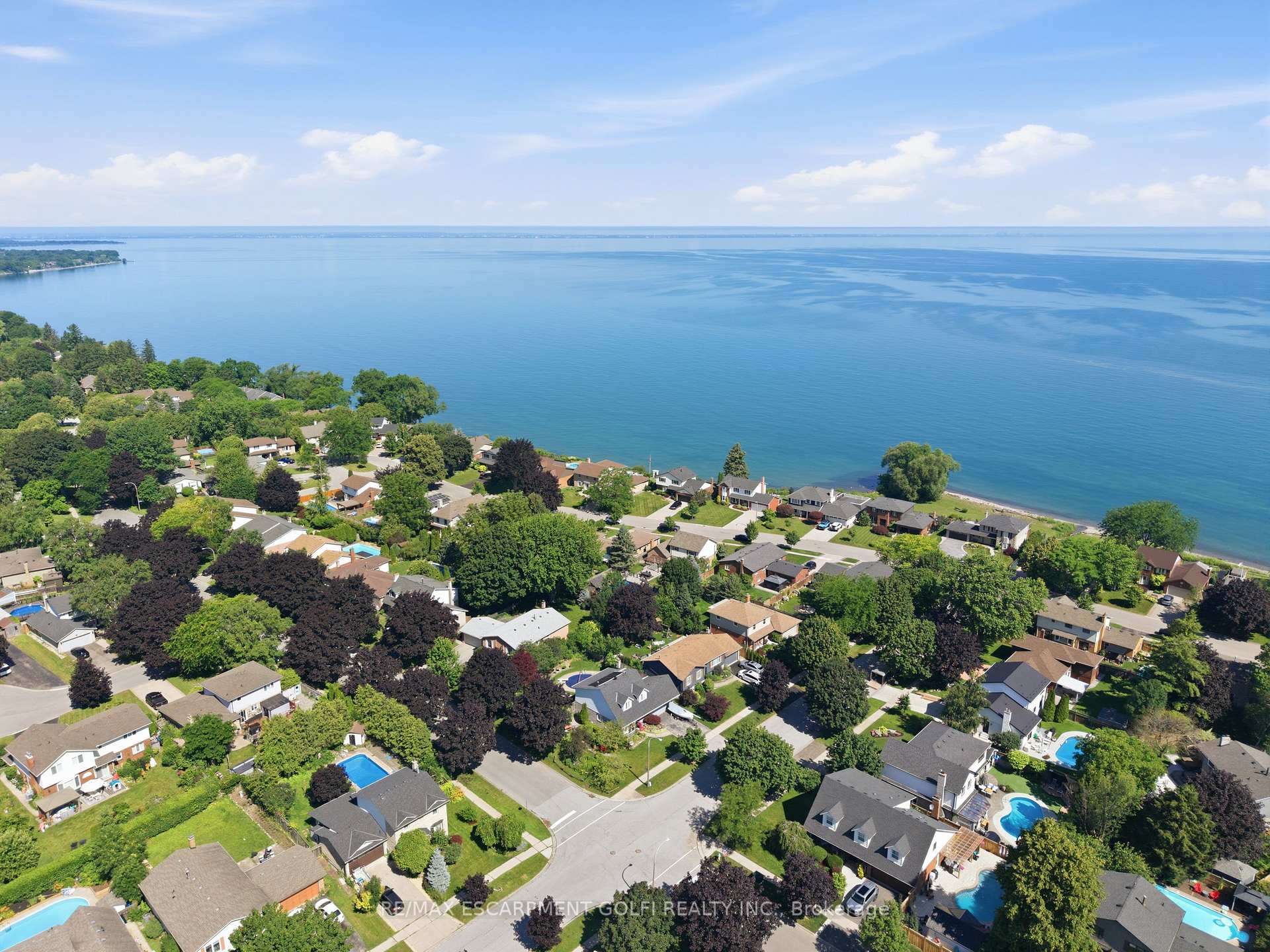 Photo 50 of 12 Cheval Drive, Grimsby, Grimsby Beach — HOMEH