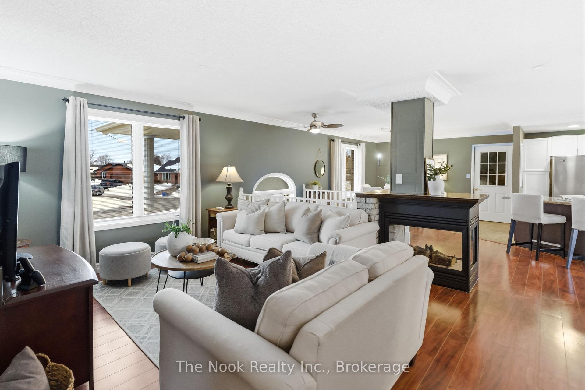 Photo 14 of 12 Rogers Road, Brighton — HOMEH
