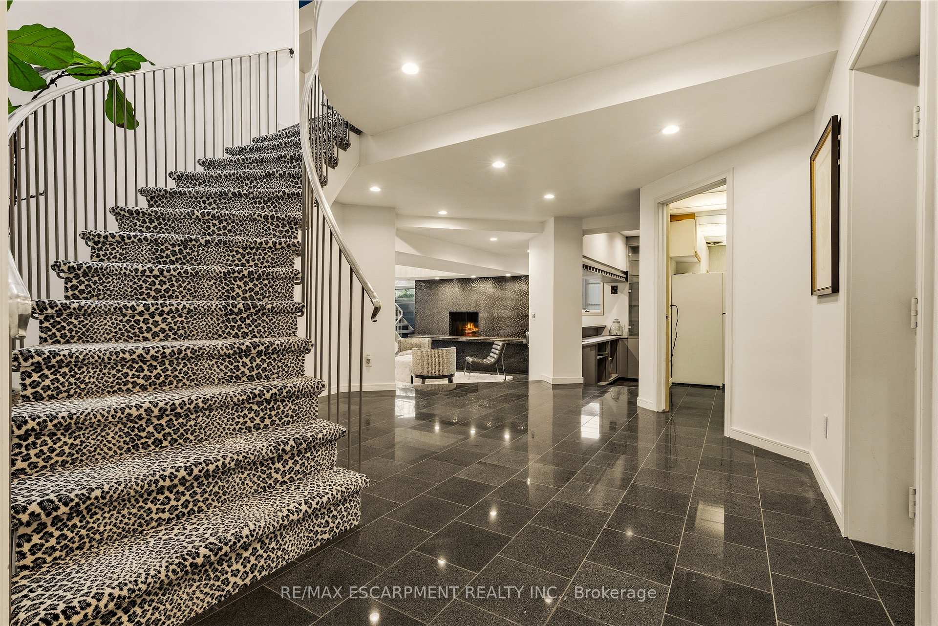 Photo 31 of 78 Terrace Drive, Hamilton, Dundas — HOMEH