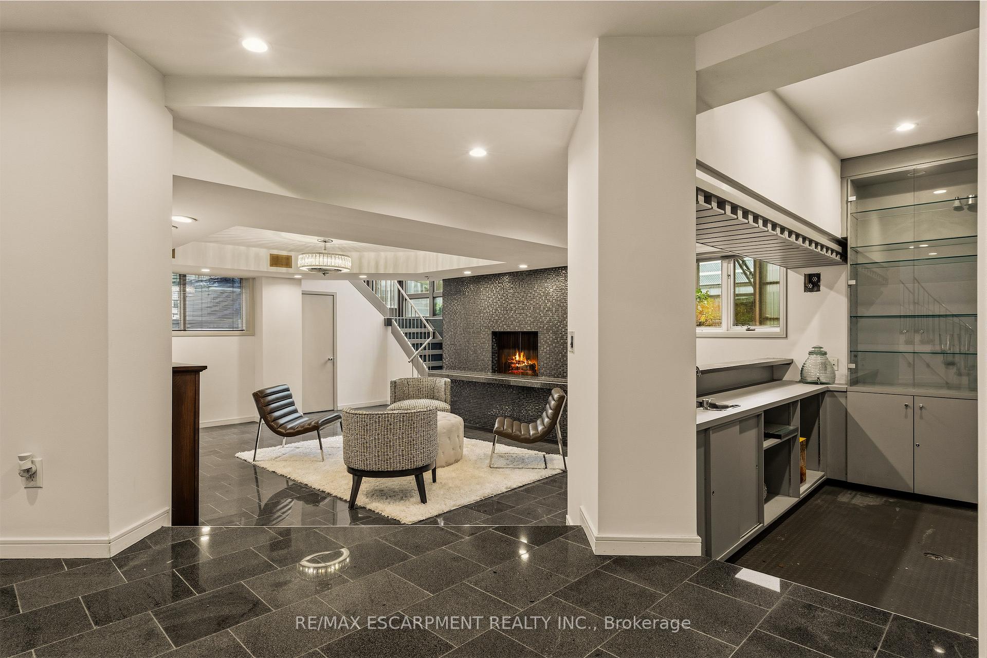 Photo 40 of 78 Terrace Drive, Hamilton, Dundas — HOMEH