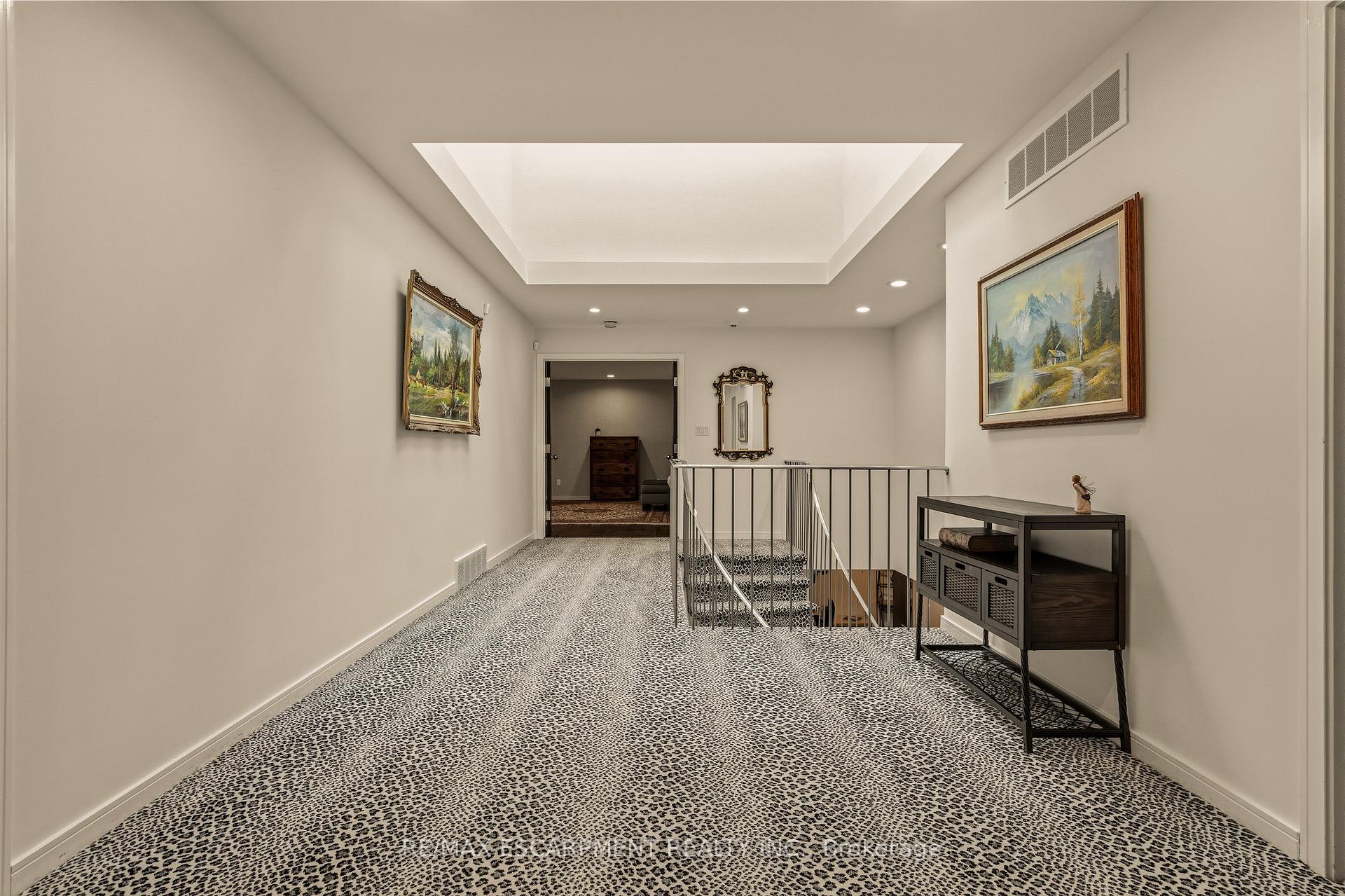 Photo 24 of 78 Terrace Drive, Hamilton, Dundas — HOMEH
