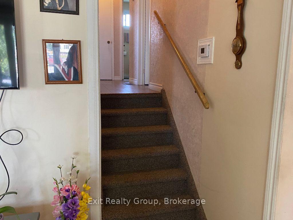 Photo 30 of 83 Centre Street, Quinte West, Frankford Ward — HOMEH