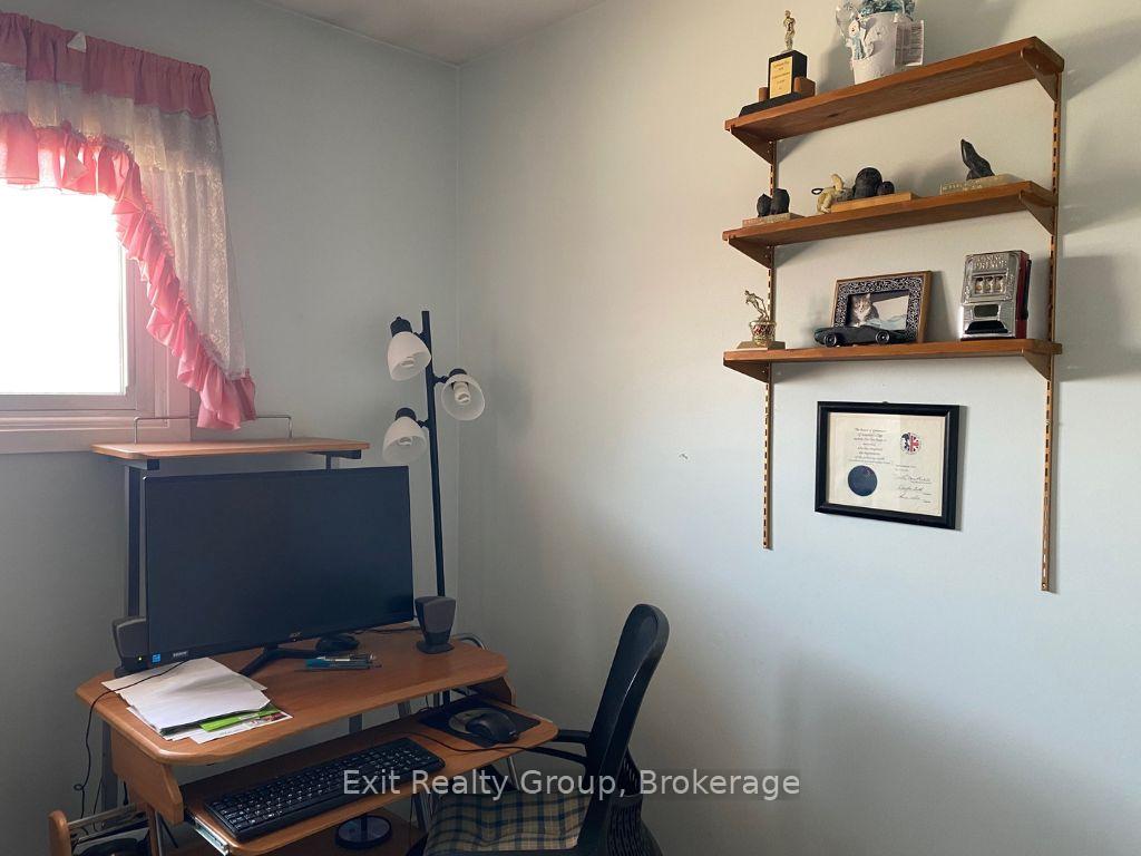 Photo 39 of 83 Centre Street, Quinte West, Frankford Ward — HOMEH