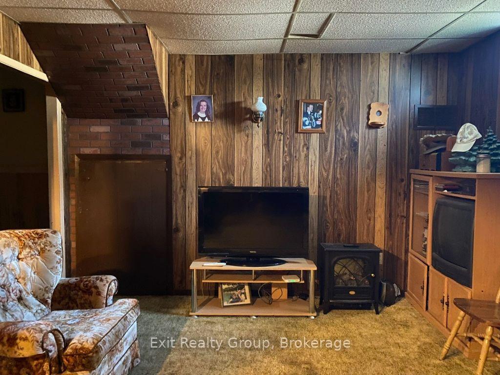 Photo 47 of 83 Centre Street, Quinte West, Frankford Ward — HOMEH