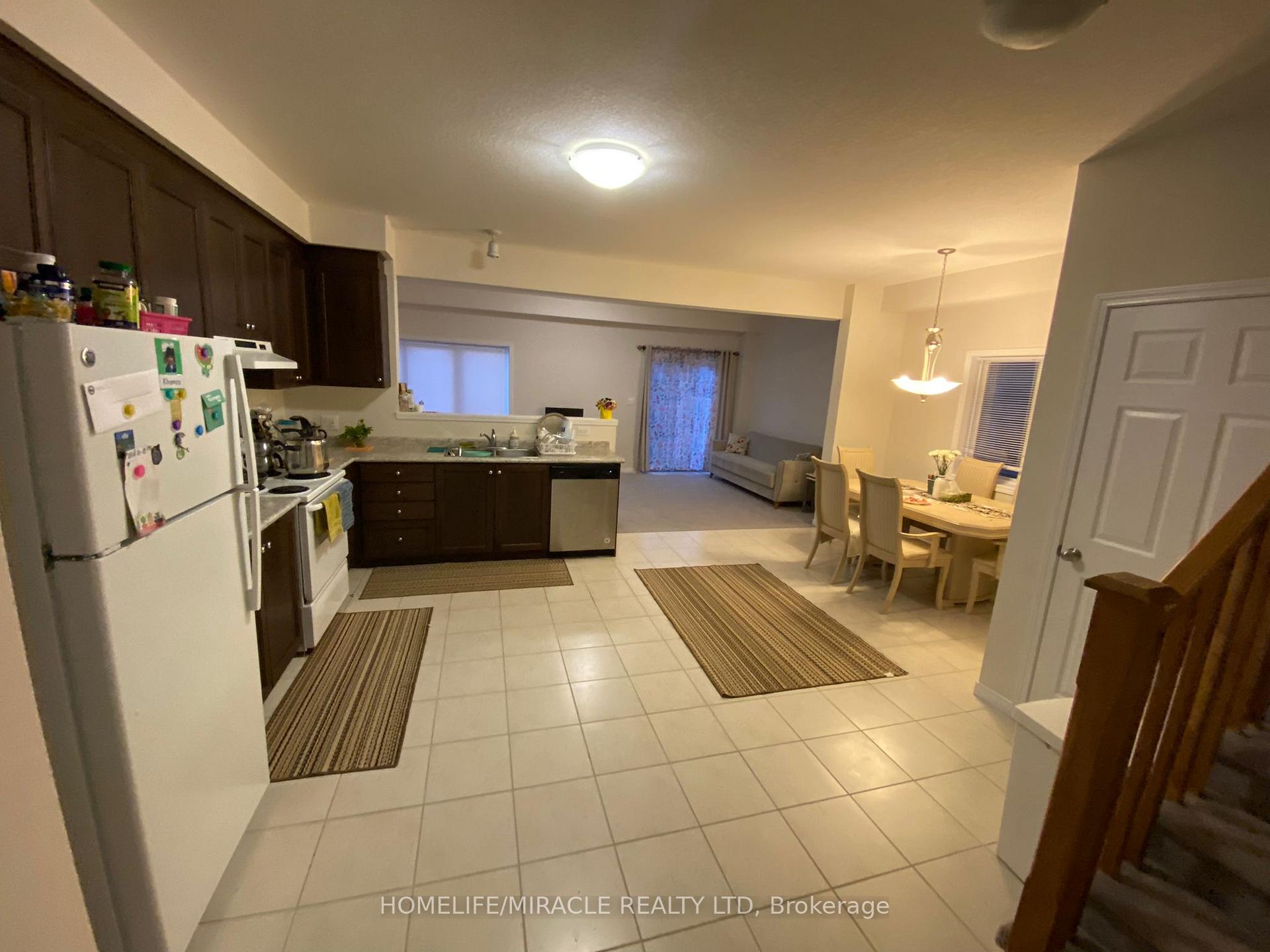 Photo 3 of 305 Tall Grass Crescent, Kitchener, Doon South — HOMEH