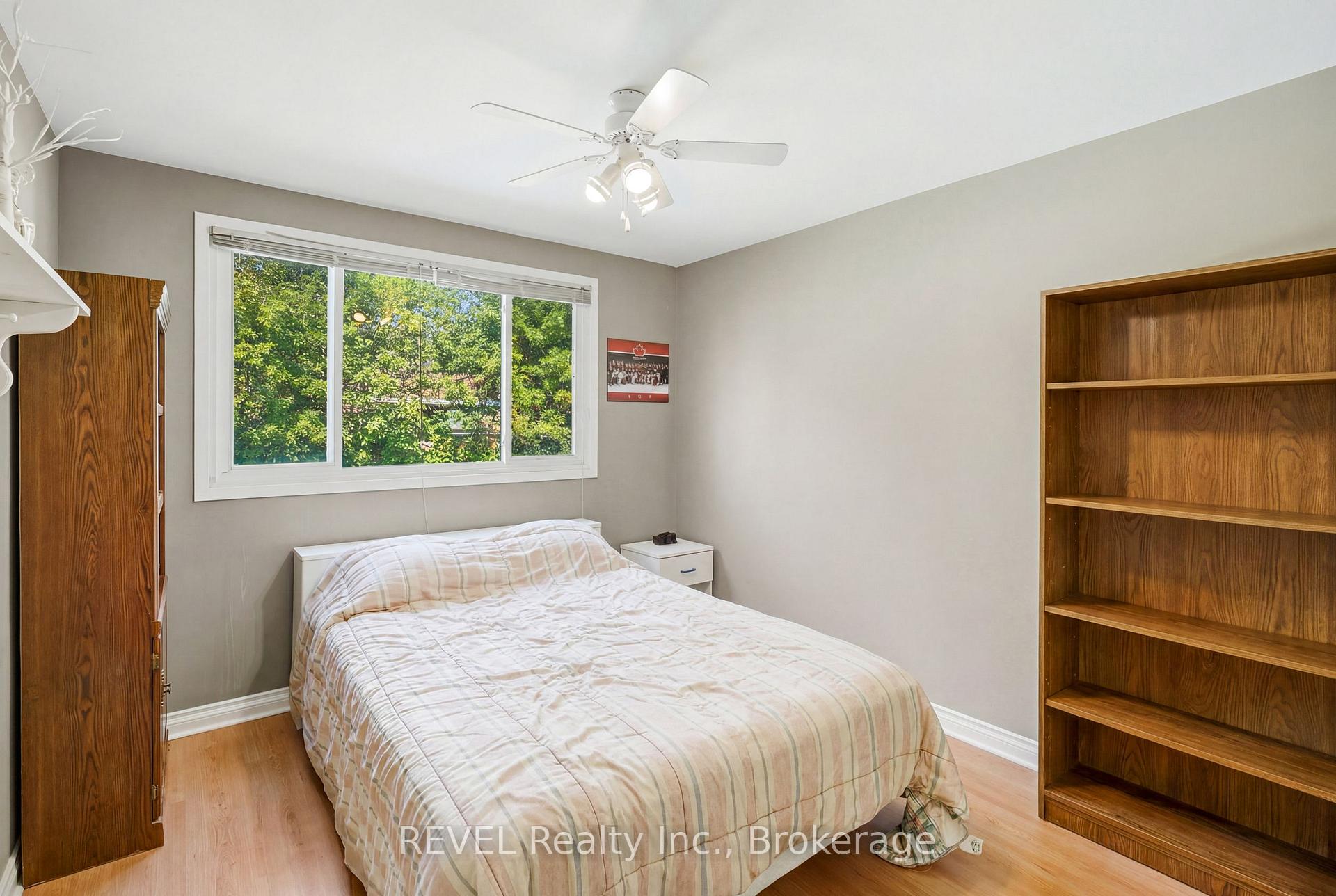 Photo 15 of 136 Powerview Avenue, St. Catharines, Western Hill — HOMEH