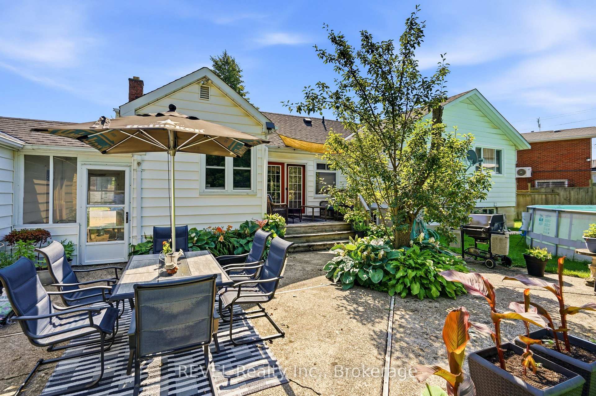 Photo 22 of 136 Powerview Avenue, St. Catharines, Western Hill — HOMEH