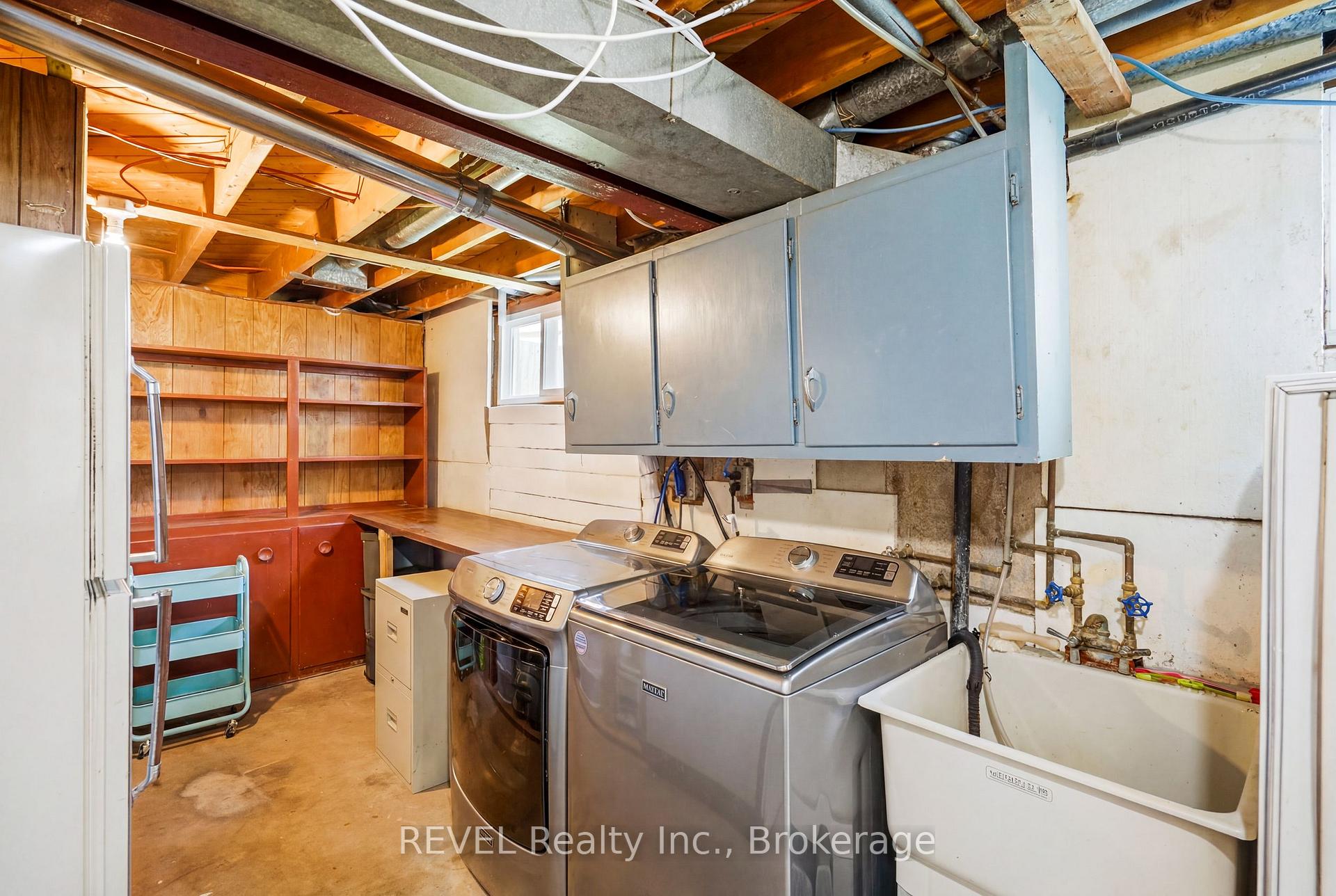 Photo 26 of 136 Powerview Avenue, St. Catharines, Western Hill — HOMEH