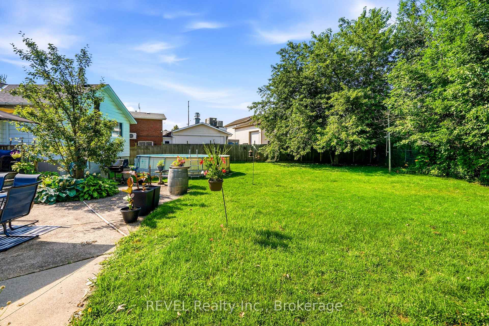 Photo 27 of 136 Powerview Avenue, St. Catharines, Western Hill — HOMEH