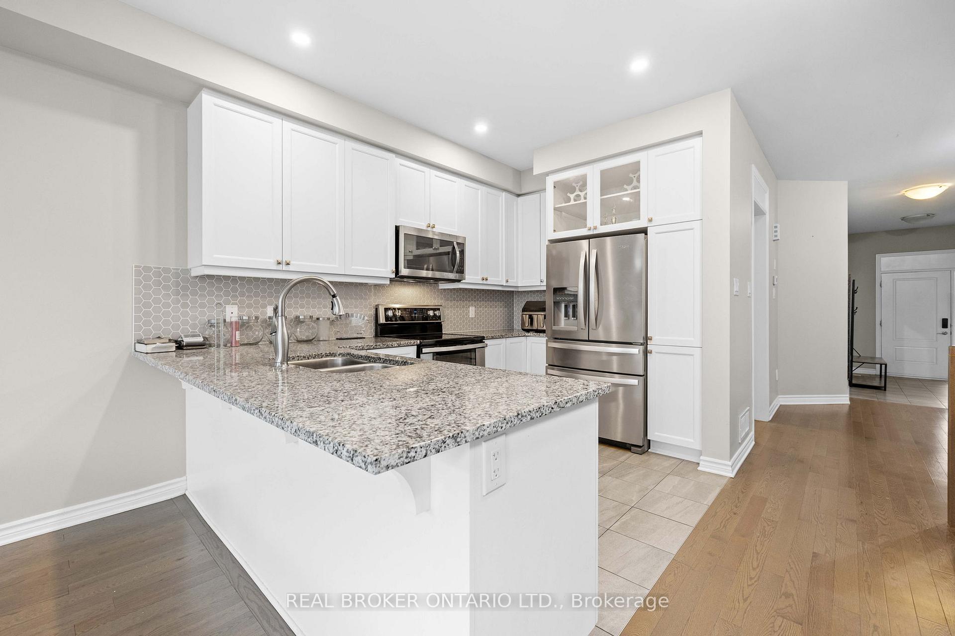 Photo 8 of 838 Cedar Creek Drive, Ottawa, Blossom Park/Kemp Park/Findlay Creek — HOMEH