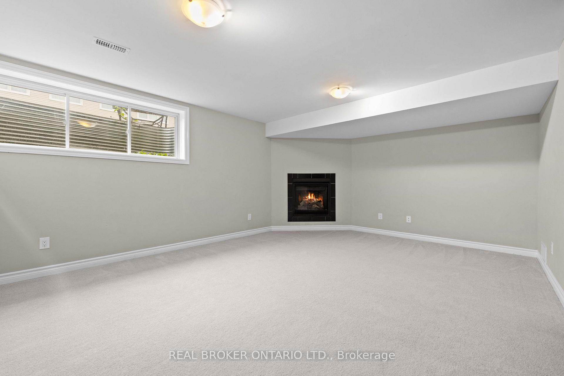 Photo 27 of 838 Cedar Creek Drive, Ottawa, Blossom Park/Kemp Park/Findlay Creek — HOMEH