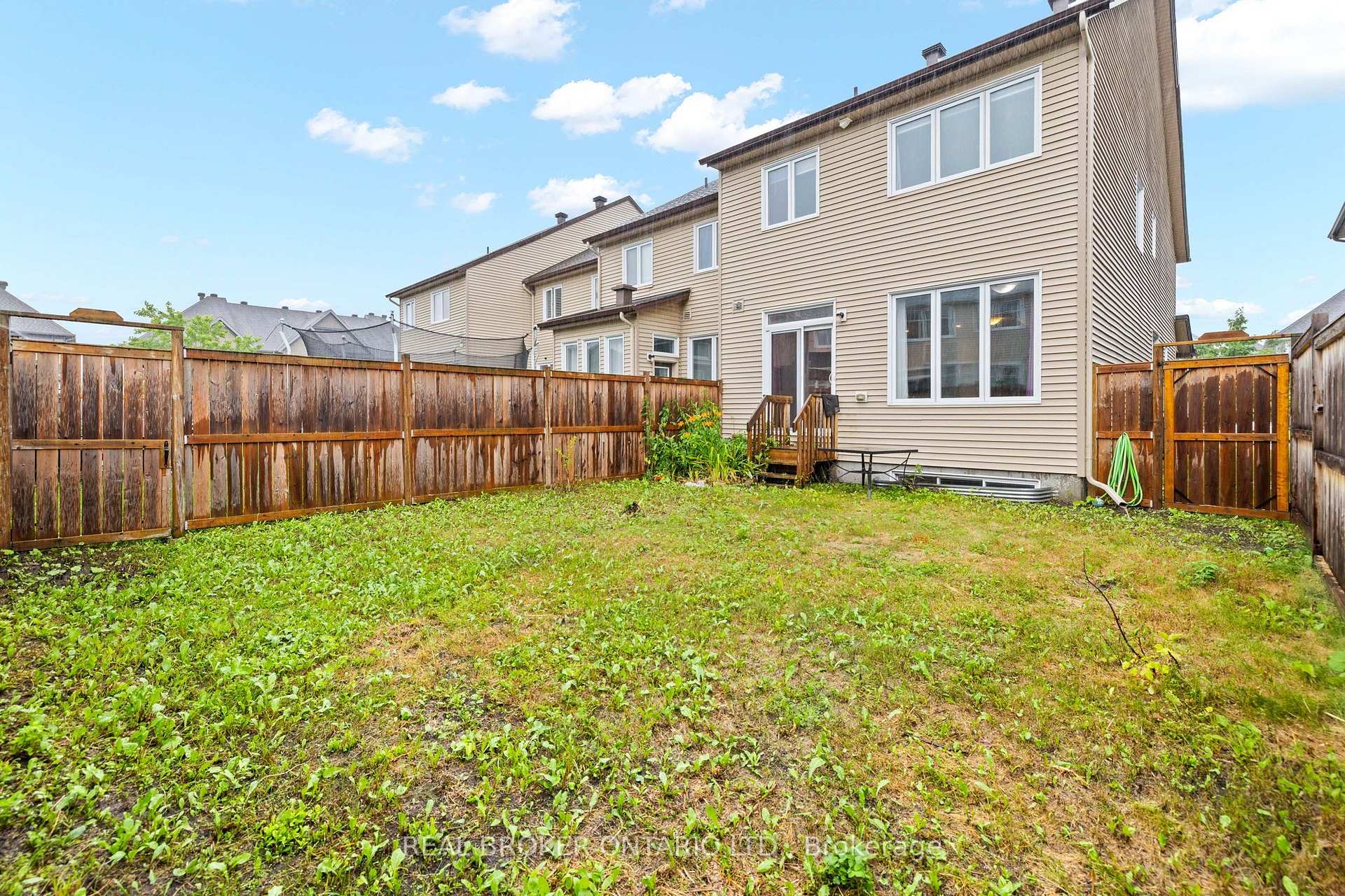 Photo 30 of 838 Cedar Creek Drive, Ottawa, Blossom Park/Kemp Park/Findlay Creek — HOMEH