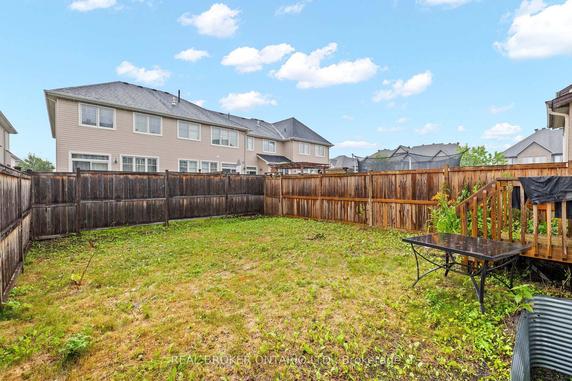 Photo 31 of 838 Cedar Creek Drive, Ottawa, Blossom Park/Kemp Park/Findlay Creek — HOMEH